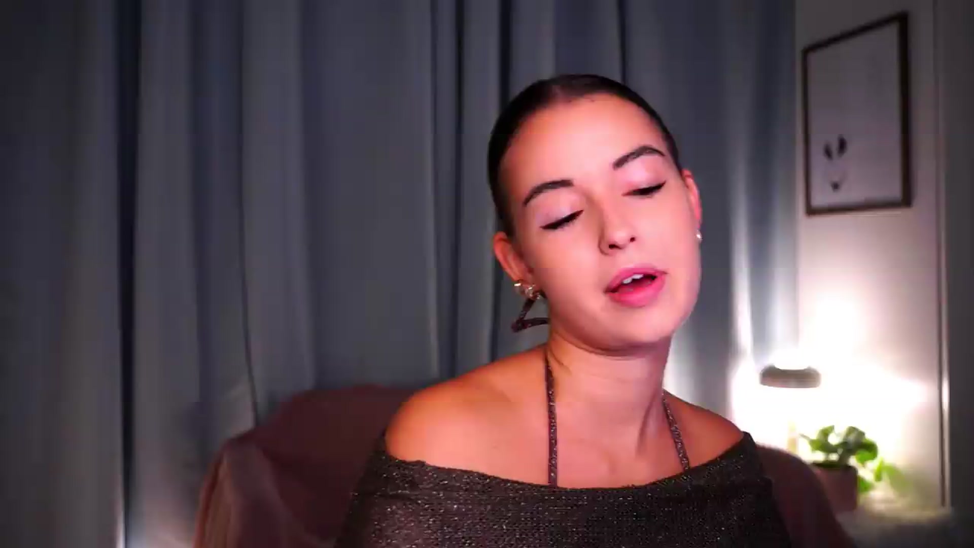 Gallery image thumbnail from FAWNette's myfreecams stream on, 07/18/2026, 10:50 image 8 of 20