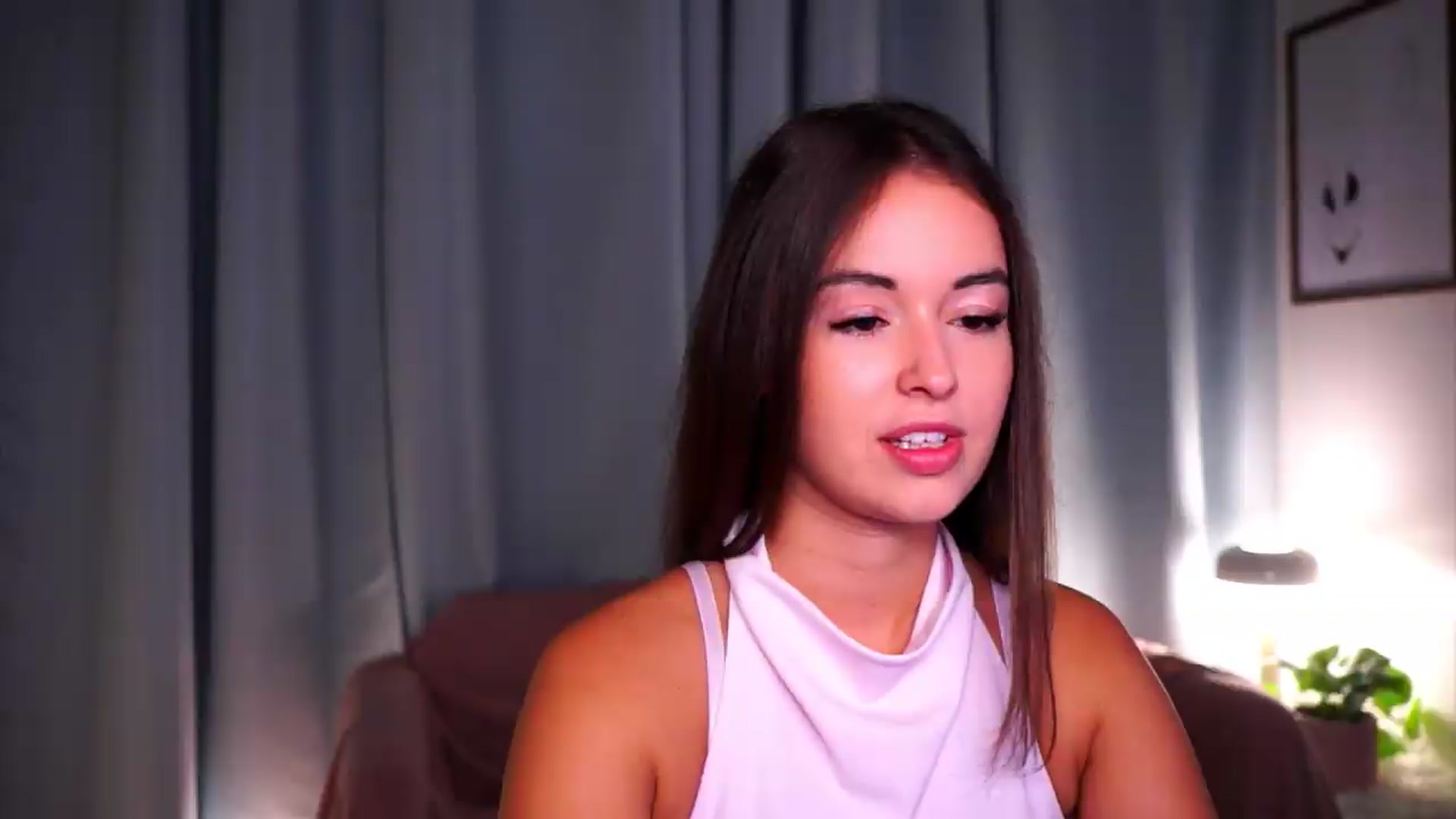 Gallery image thumbnail from FAWNette's myfreecams stream on, 07/19/2026, 10:04 image 8 of 20