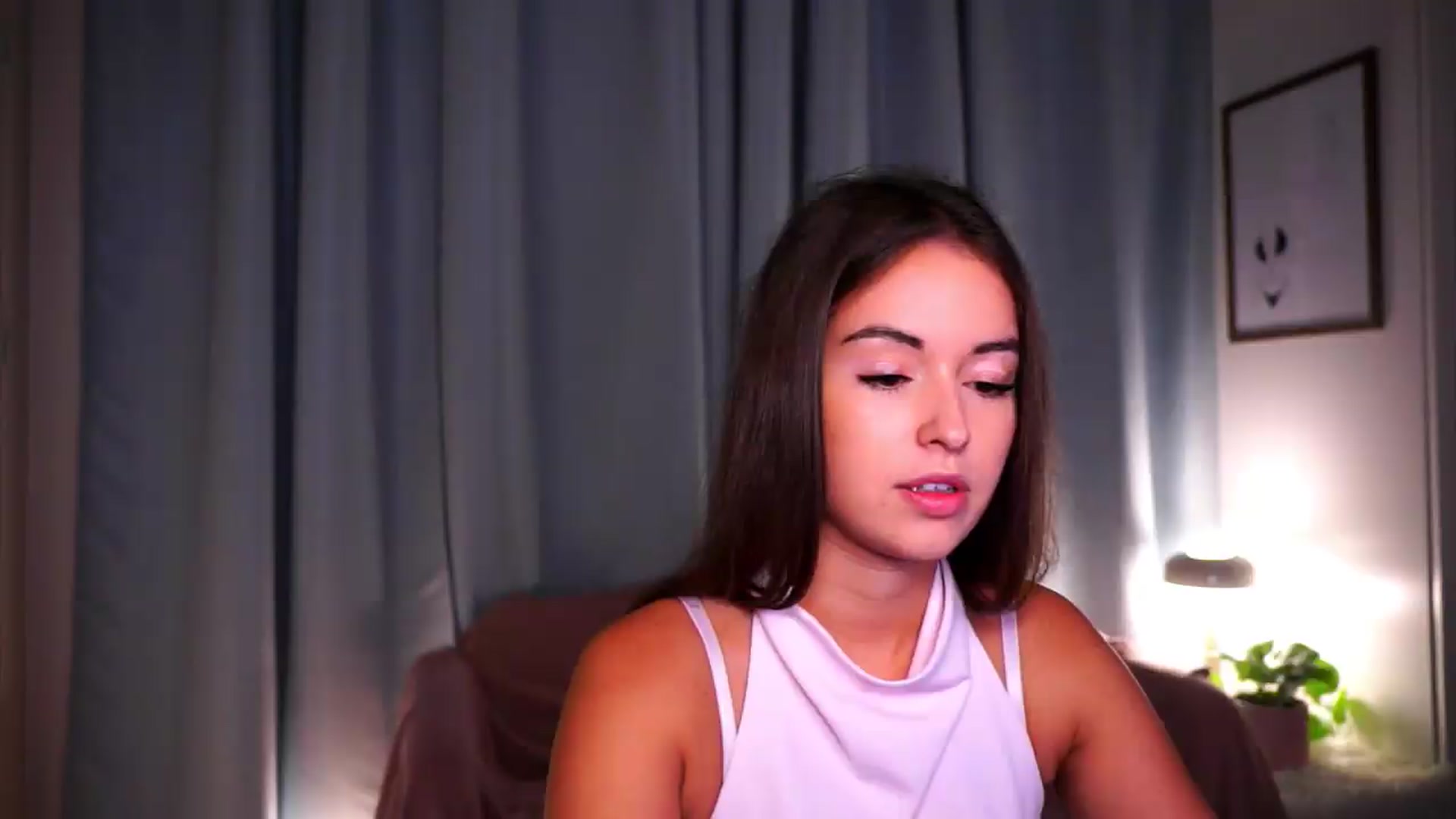 Gallery image thumbnail from FAWNette's myfreecams stream on, 07/19/2026, 10:50 image 19 of 20
