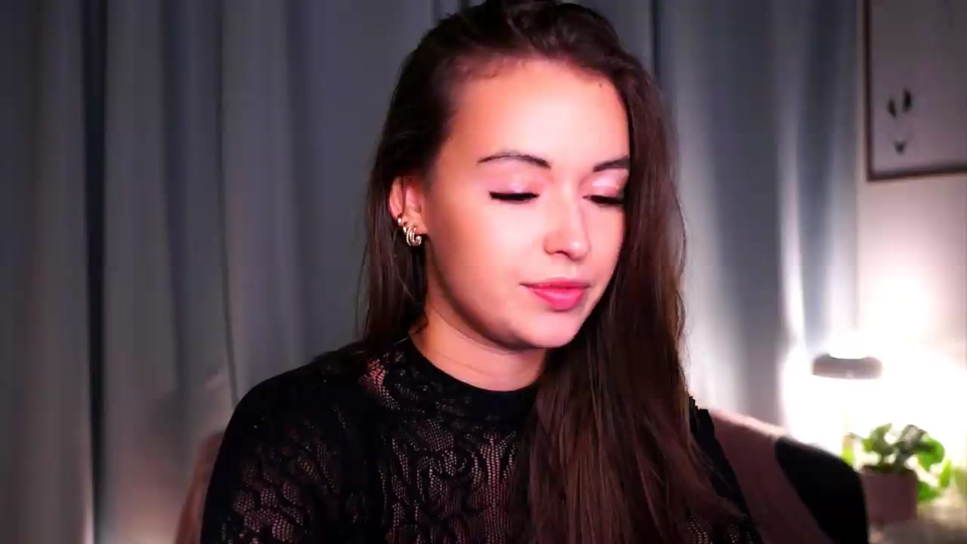 Gallery image thumbnail from FAWNette's myfreecams stream on, 07/22/2026, 18:08 image 19 of 20