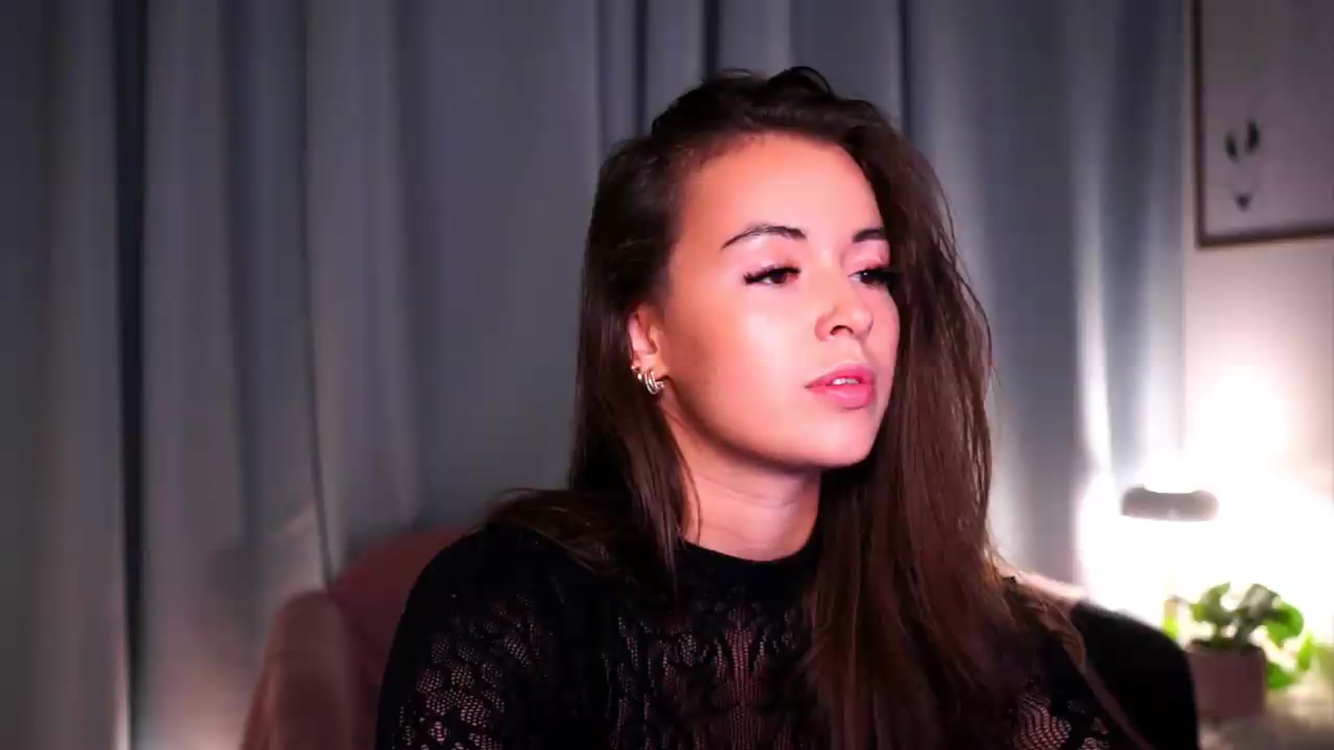 Gallery image thumbnail from FAWNette's myfreecams stream on, 07/22/2026, 18:08 image 9 of 20