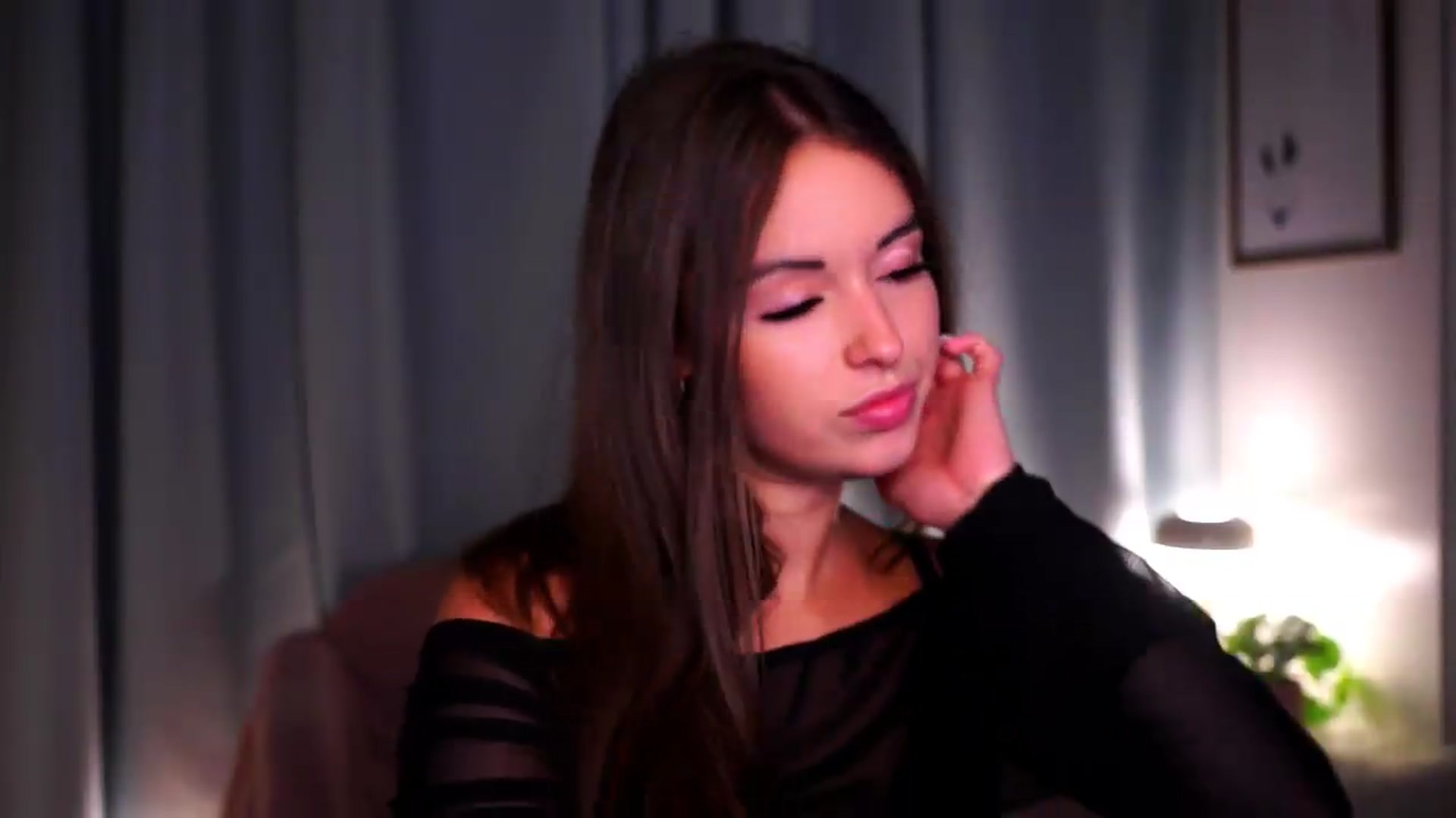 Gallery image thumbnail from FAWNette's myfreecams stream on, 07/23/2026, 14:05 image 19 of 20