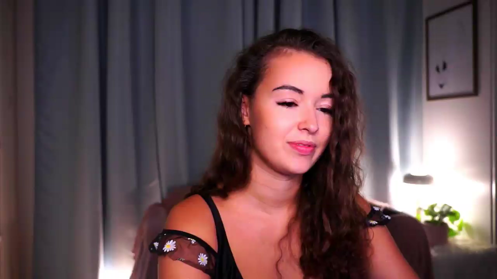 Gallery image thumbnail from FAWNette's myfreecams stream on, 07/26/2026, 13:38 image 2 of 20