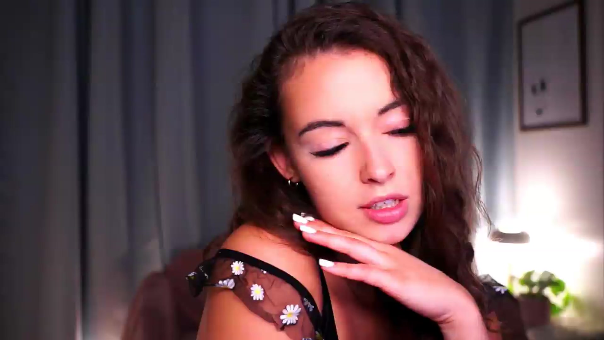 Gallery image thumbnail from FAWNette's myfreecams stream on, 07/26/2026, 14:19 image 13 of 20