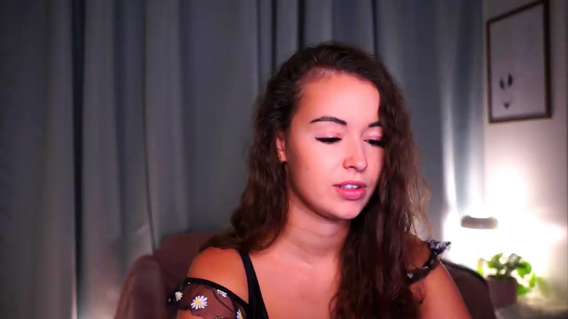 Gallery image thumbnail from FAWNette's myfreecams stream on, 07/26/2026, 14:19 image 17 of 20