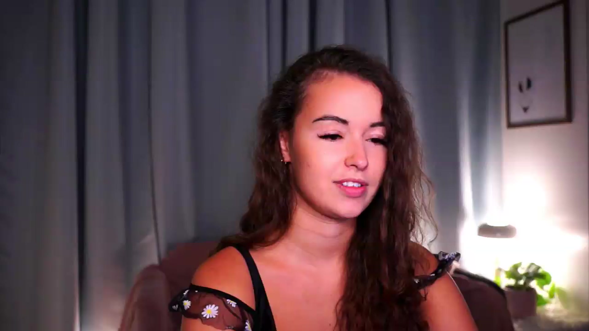 Gallery image thumbnail from FAWNette's myfreecams stream on, 07/26/2026, 14:19 image 16 of 20