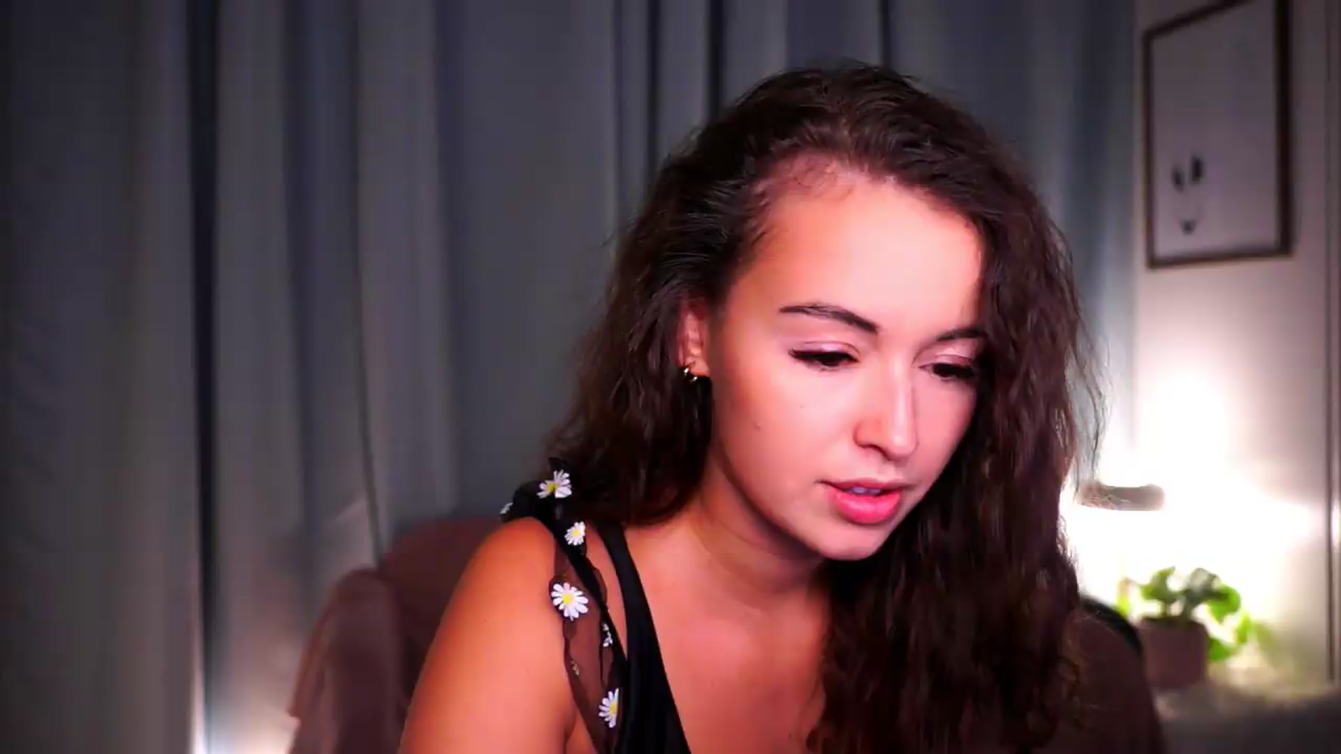 Gallery image thumbnail from FAWNette's myfreecams stream on, 07/26/2026, 16:26 image 10 of 20