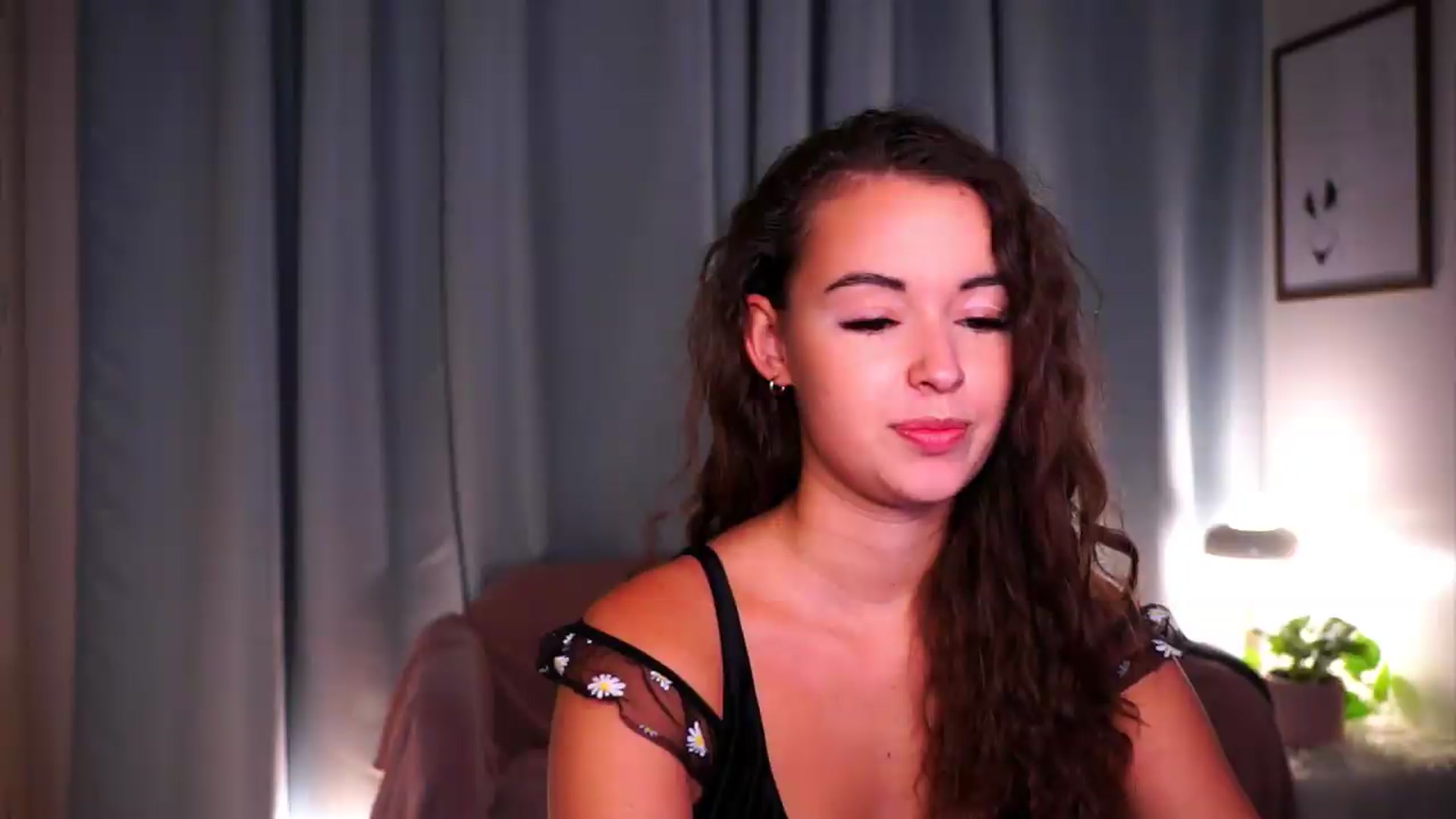 Gallery image thumbnail from FAWNette's myfreecams stream on, 07/26/2026, 16:26 image 4 of 20