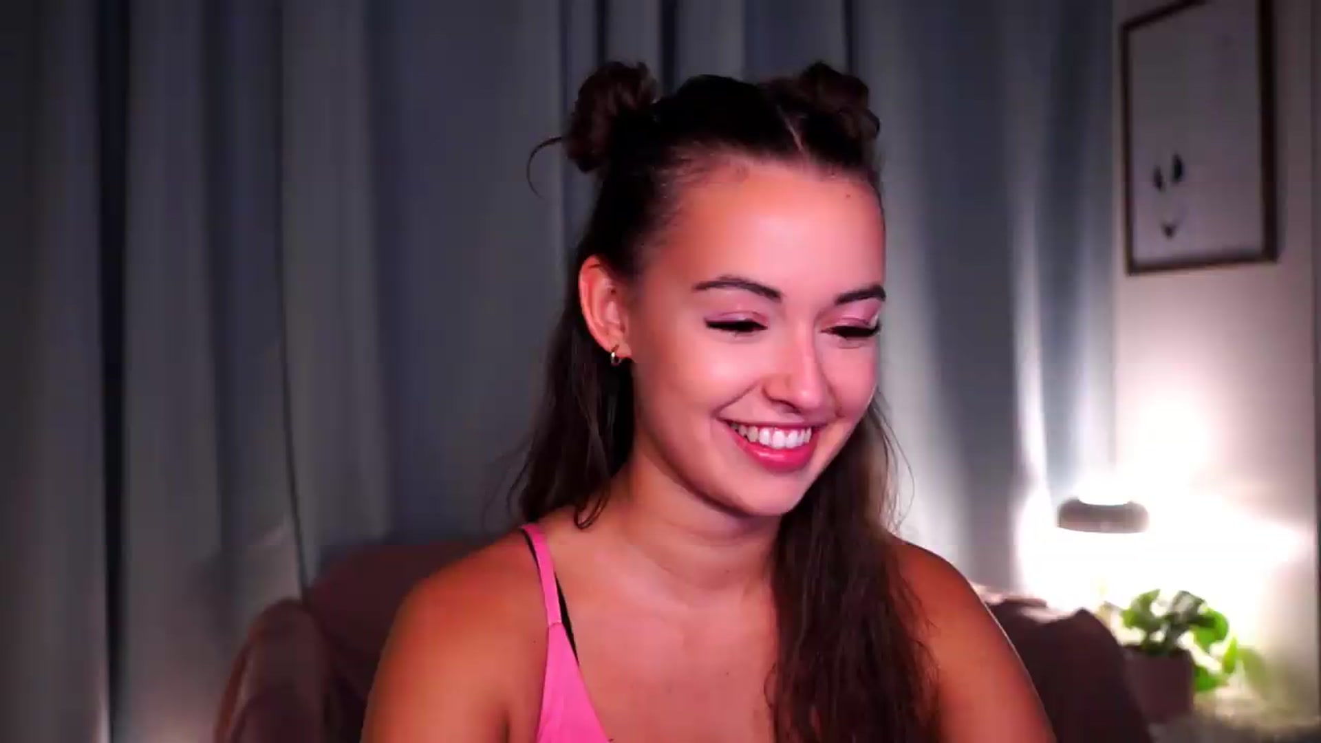 Gallery image thumbnail from FAWNette's myfreecams stream on, 07/27/2026, 17:26 image 1 of 20