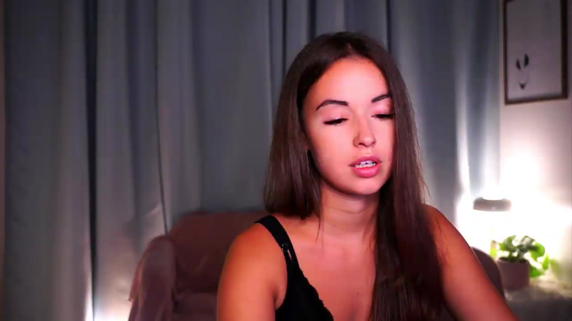 Gallery image thumbnail from FAWNette's myfreecams stream on, 08/02/2026, 15:52 image 7 of 20