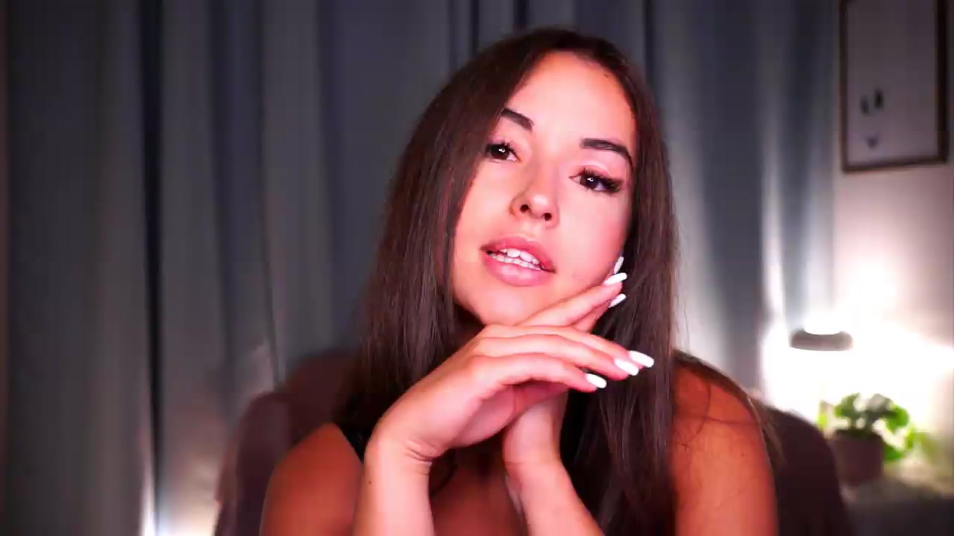 Gallery image thumbnail from FAWNette's myfreecams stream on, 08/02/2026, 15:52 image 17 of 20