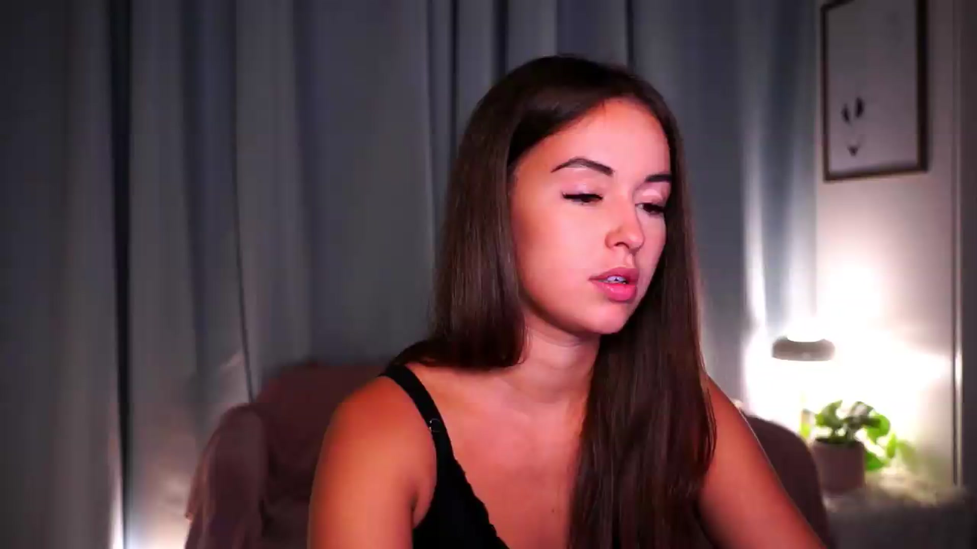 Gallery image thumbnail from FAWNette's myfreecams stream on, 08/02/2026, 16:52 image 11 of 20