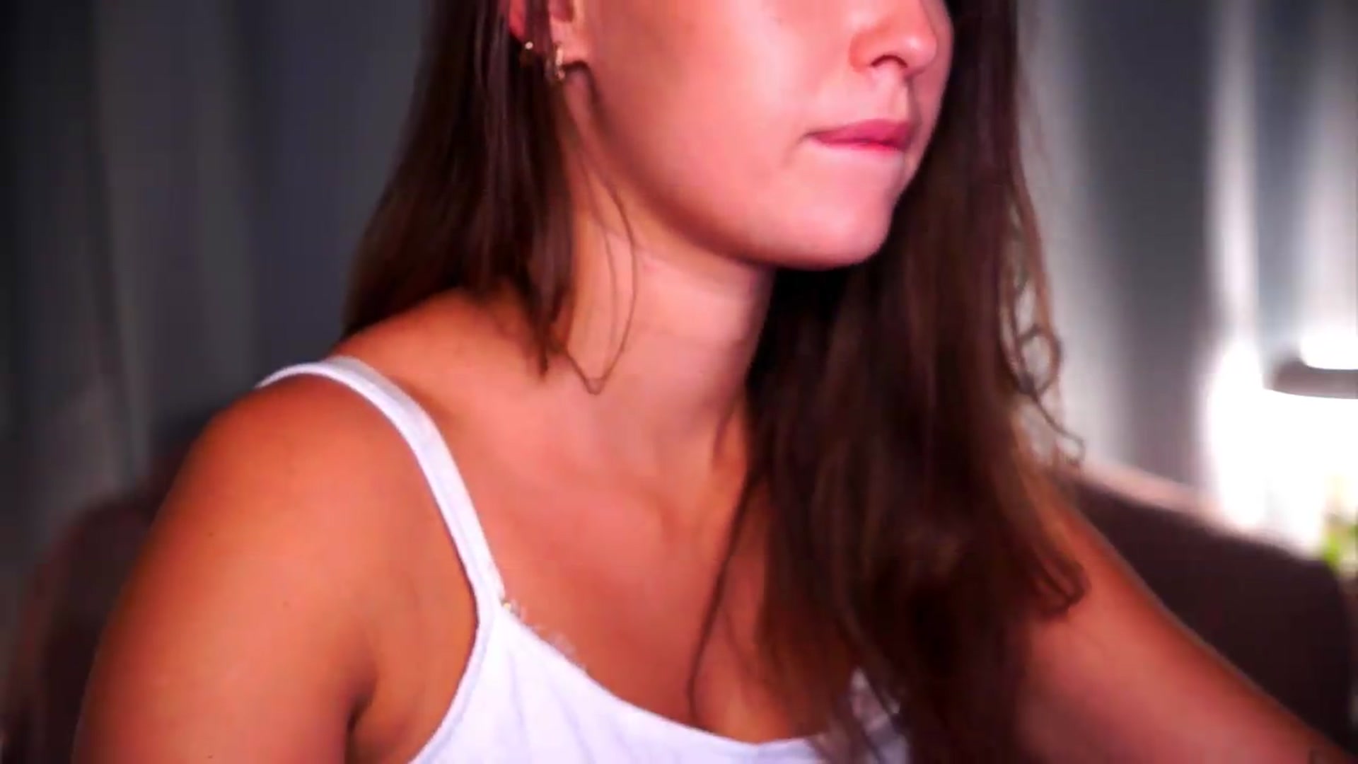Gallery image thumbnail from FAWNette's myfreecams stream on, 08/05/2026, 18:26 image 7 of 20
