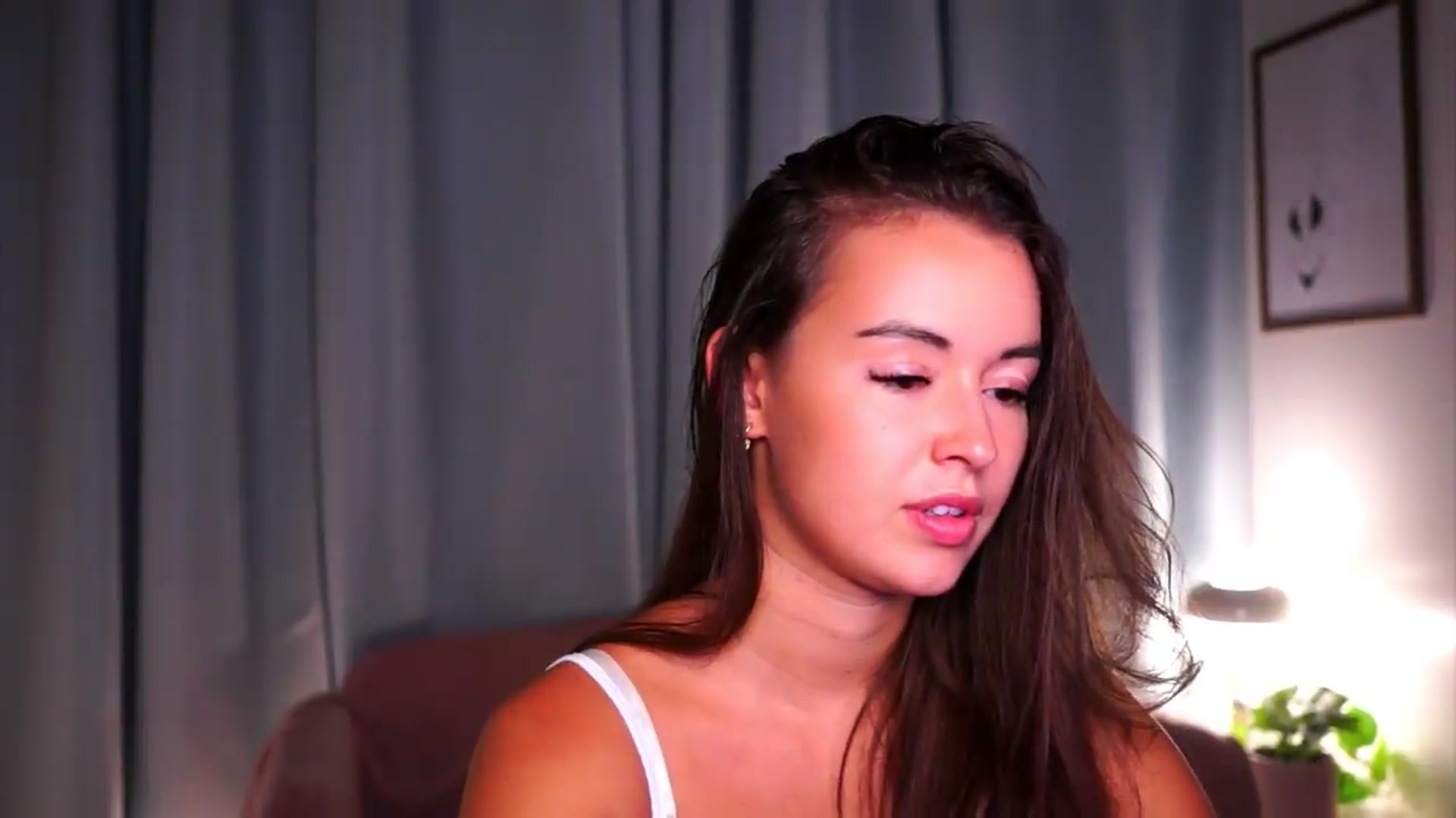 Gallery image thumbnail from FAWNette's myfreecams stream on, 08/05/2026, 18:26 image 19 of 20