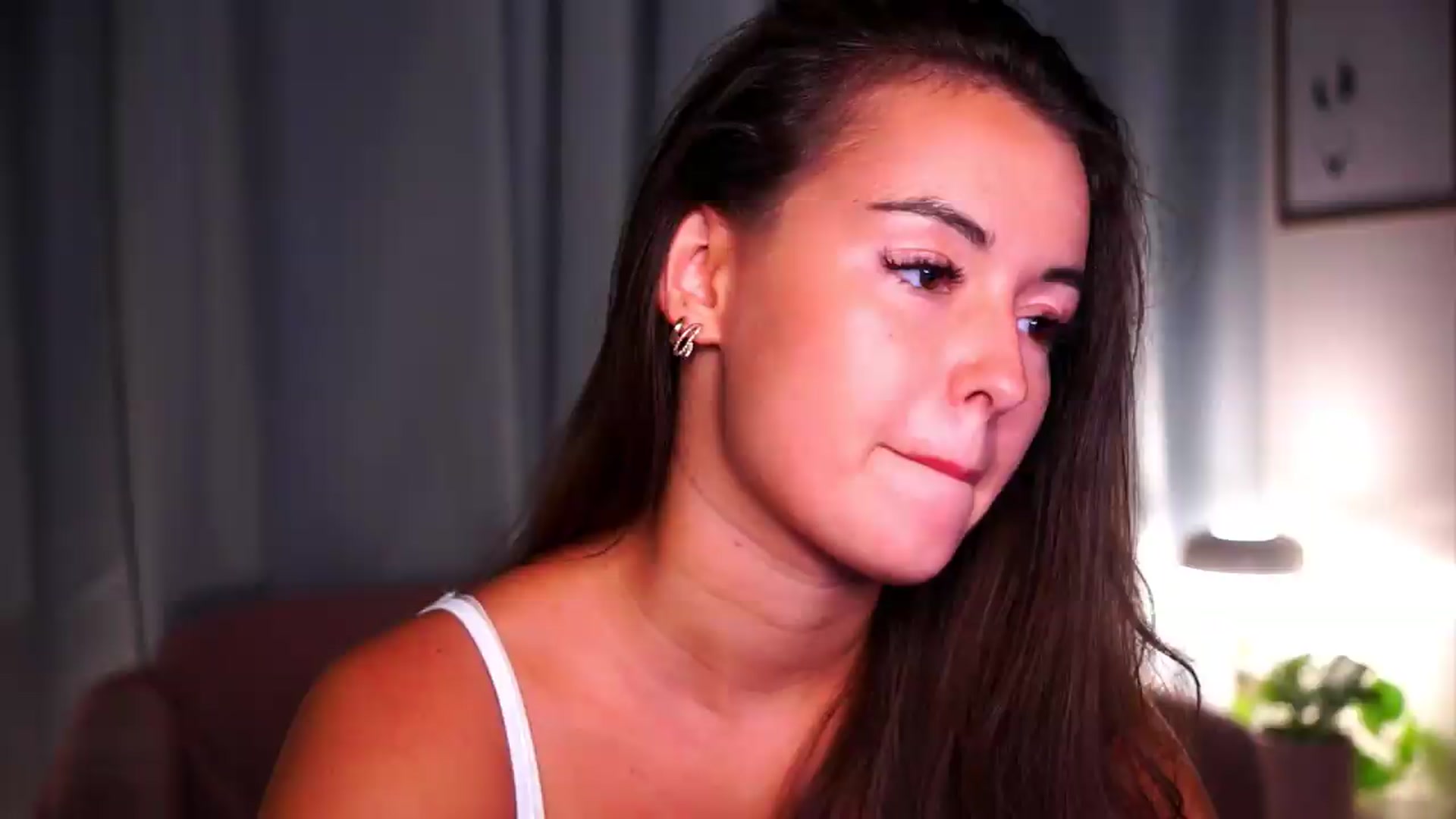 Gallery image thumbnail from FAWNette's myfreecams stream on, 08/05/2026, 20:51 image 20 of 20