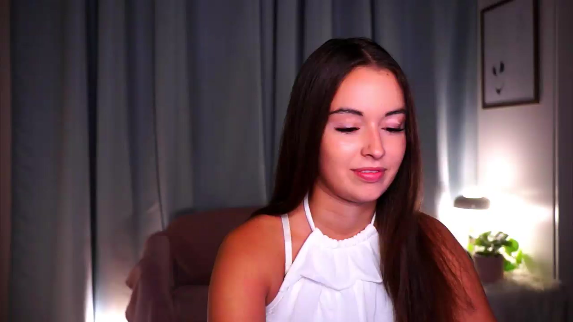 Gallery image thumbnail from FAWNette's myfreecams stream on, 08/10/2026, 20:35 image 3 of 20