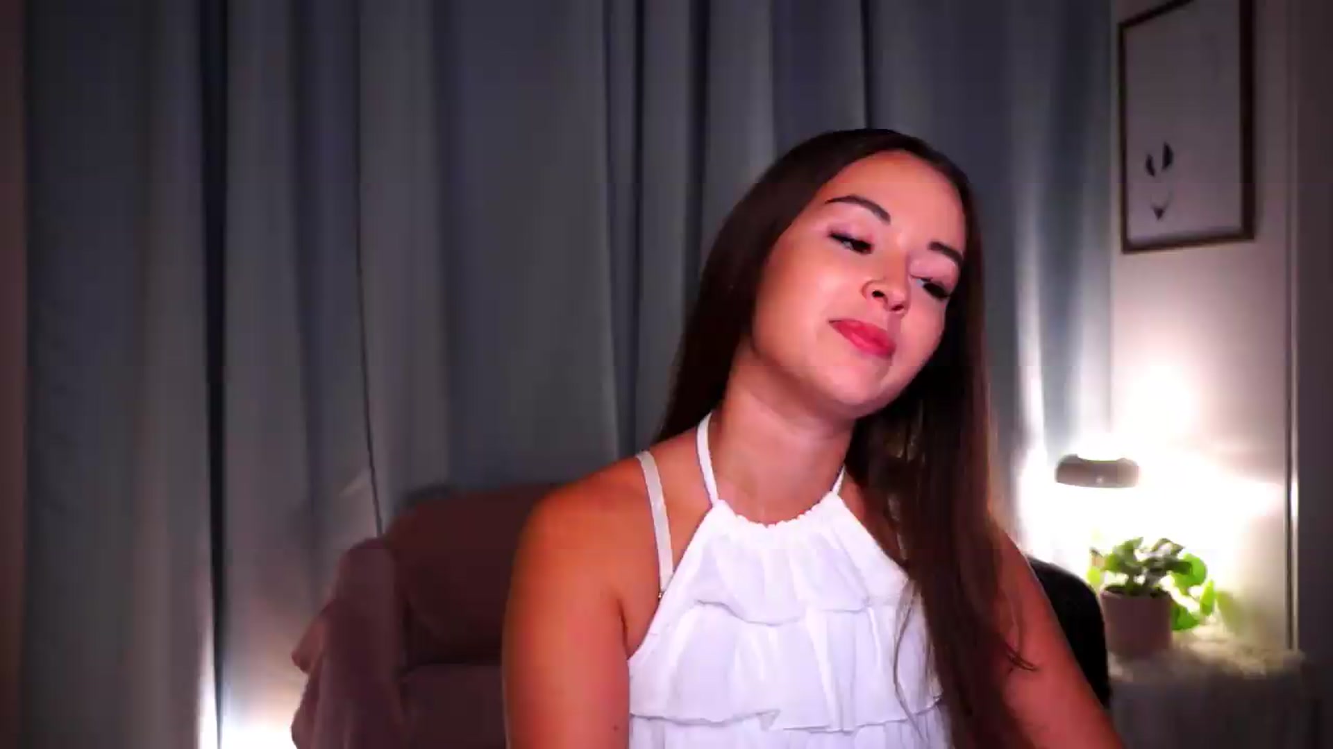 Gallery image thumbnail from FAWNette's myfreecams stream on, 08/10/2026, 20:35 image 4 of 20