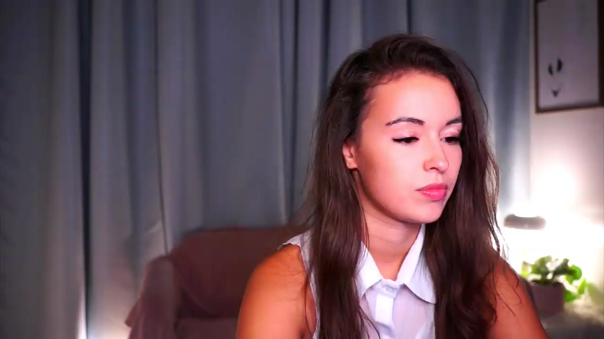 Gallery image thumbnail from FAWNette's myfreecams stream on, 08/13/2026, 20:51 image 12 of 20