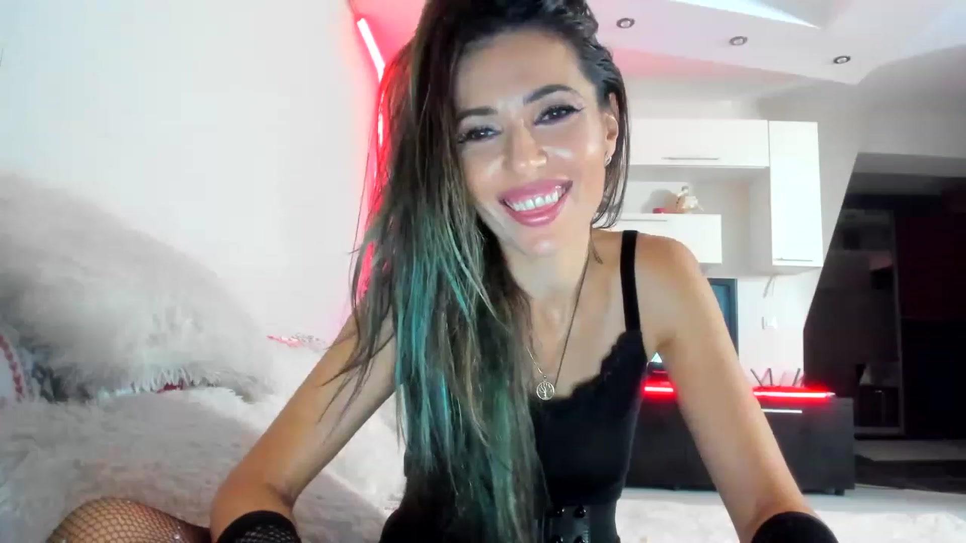 Gallery image thumbnail from FEEDmeSperm's myfreecams stream on, 12/08/2022, 24:52 image 5 of 20