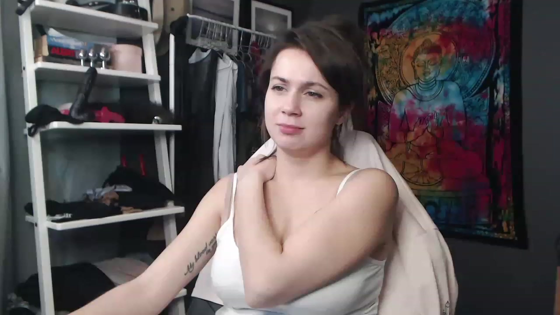 Gallery image thumbnail from FEMMEsally's myfreecams stream on, 11/15/2022, 16:32 image 11 of 20