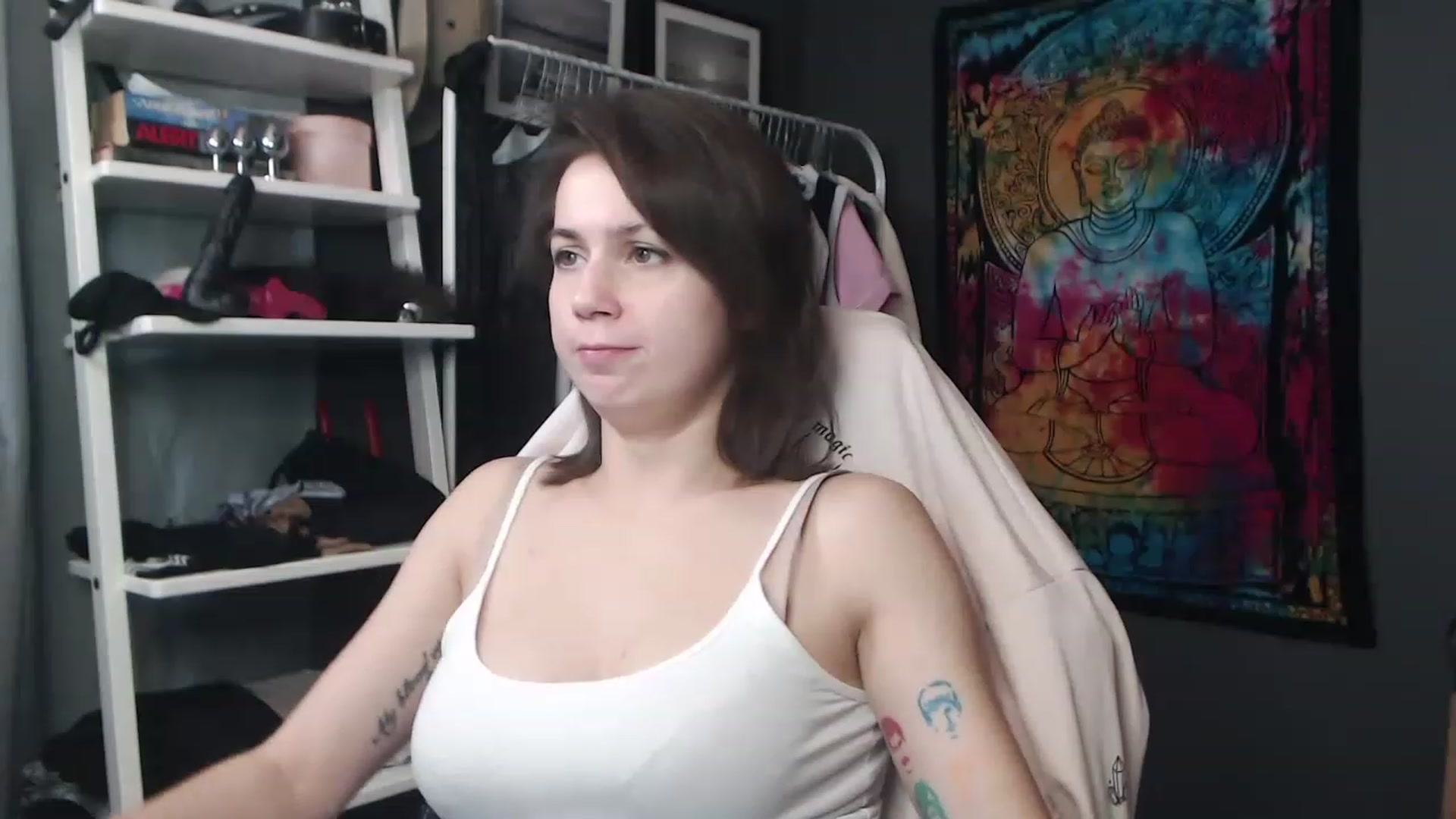 Gallery image thumbnail from FEMMEsally's myfreecams stream on, 11/15/2022, 16:32 image 2 of 20