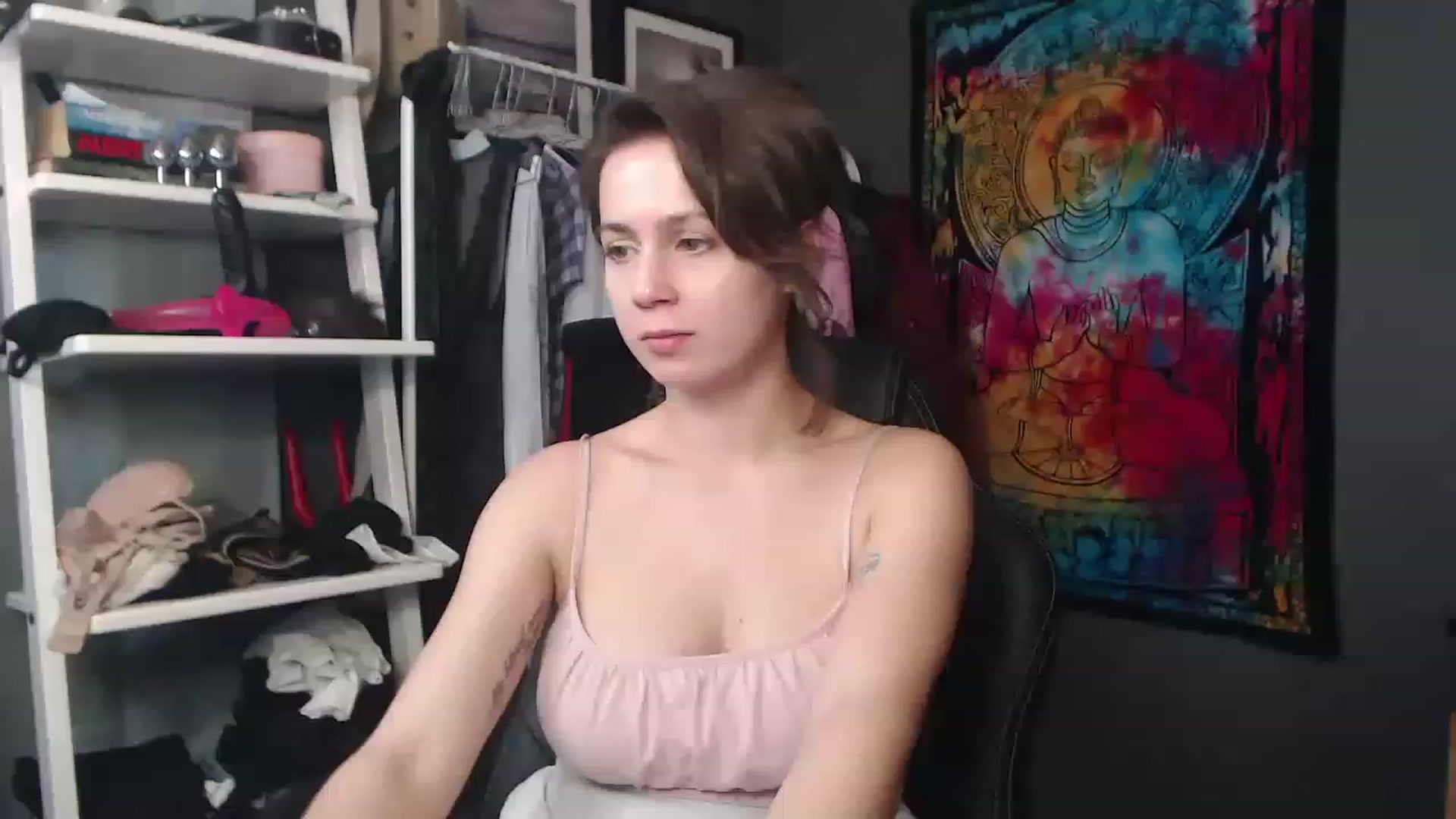 Gallery image thumbnail from FEMMEsally's myfreecams stream on, 11/17/2022, 11:06 image 2 of 20
