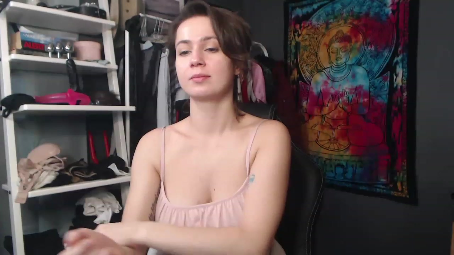 Gallery image thumbnail from FEMMEsally's myfreecams stream on, 11/17/2022, 11:06 image 5 of 20