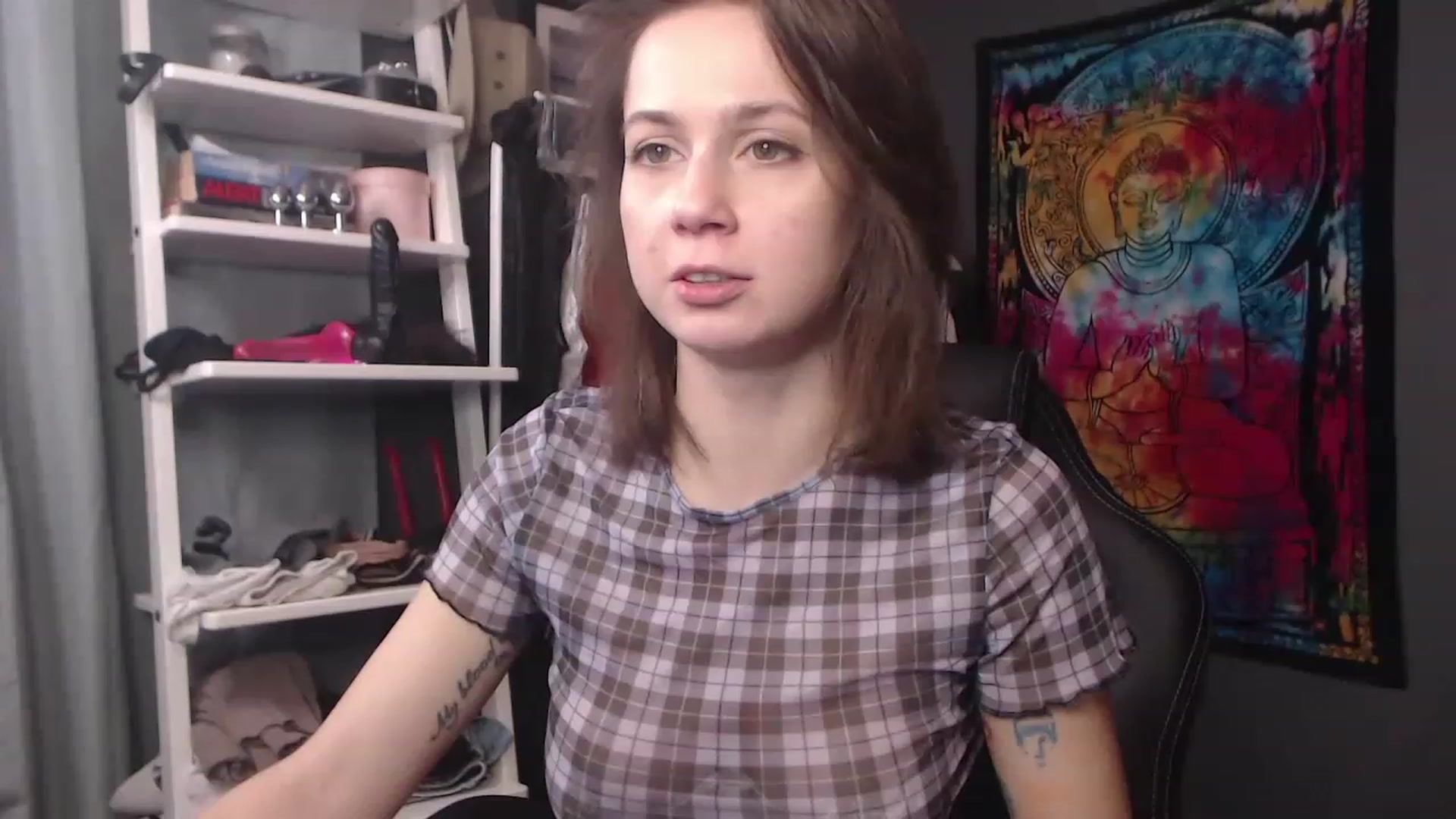 Gallery image thumbnail from FEMMEsally's myfreecams stream on, 11/23/2022, 14:33 image 2 of 20