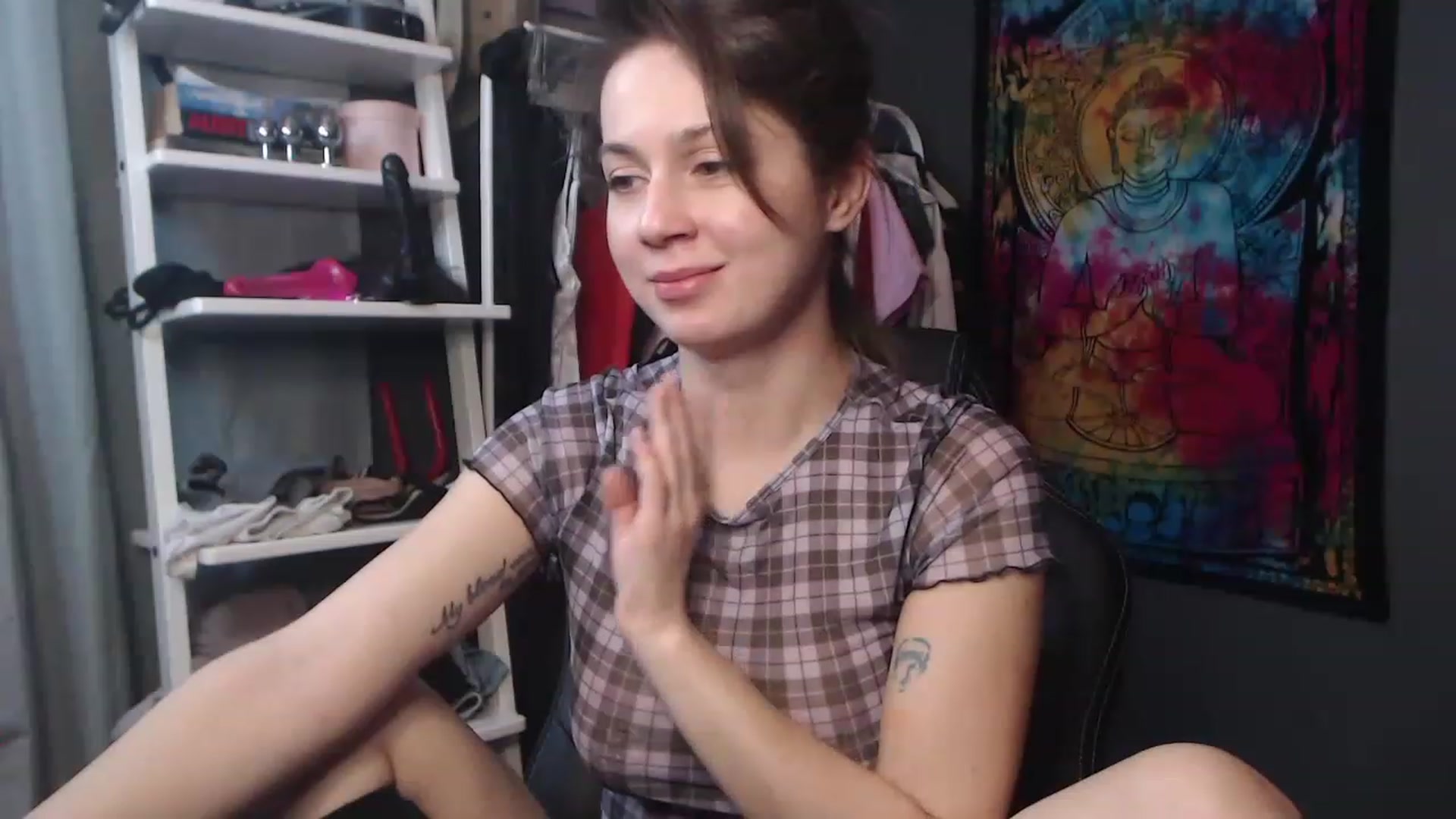 Gallery image thumbnail from FEMMEsally's myfreecams stream on, 11/23/2022, 16:08 image 19 of 20