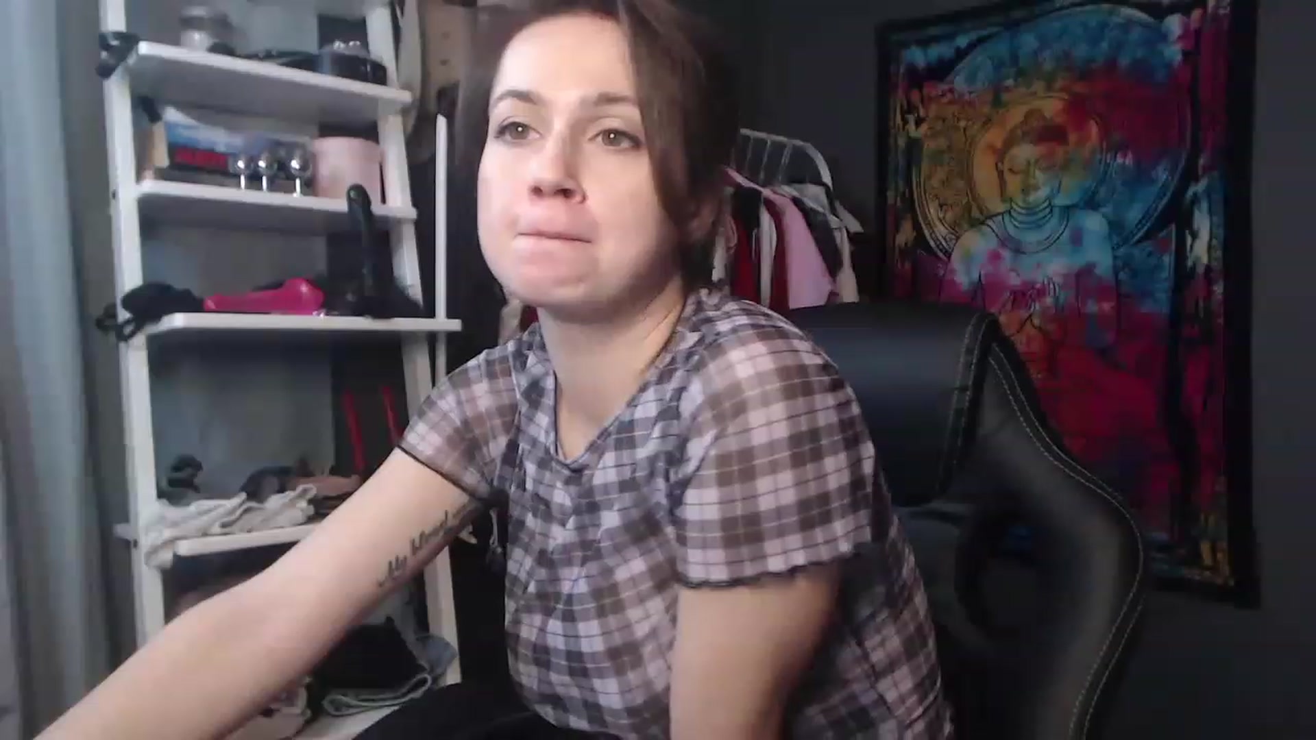 Gallery image thumbnail from FEMMEsally's myfreecams stream on, 11/23/2022, 16:41 image 4 of 20