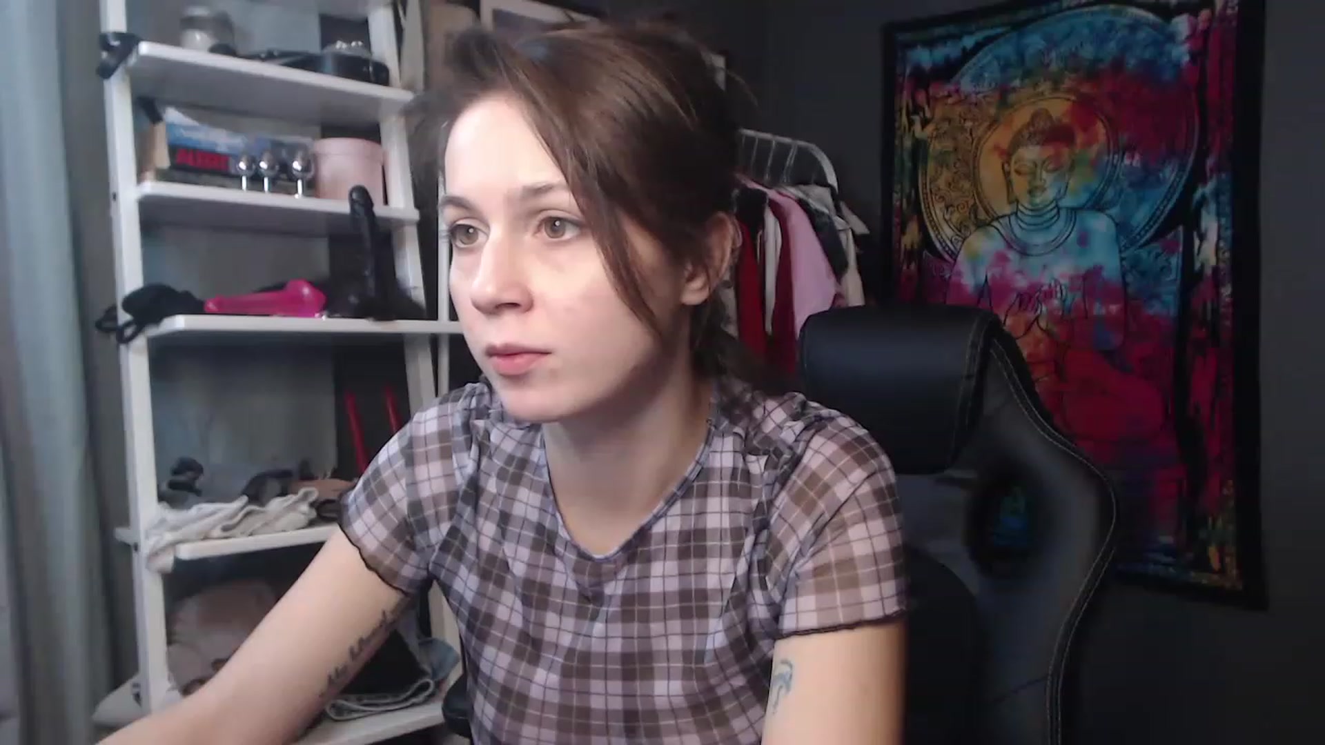 Gallery image thumbnail from FEMMEsally's myfreecams stream on, 11/23/2022, 16:41 image 14 of 20
