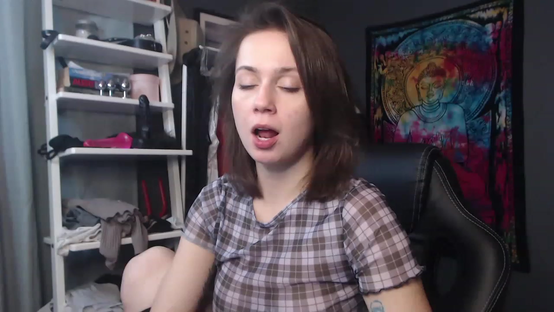 Gallery image thumbnail from FEMMEsally's myfreecams stream on, 11/23/2022, 18:03 image 4 of 20