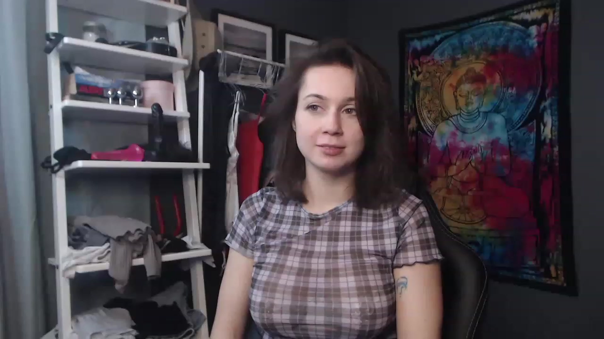 Gallery image thumbnail from FEMMEsally's myfreecams stream on, 11/23/2022, 18:03 image 1 of 20