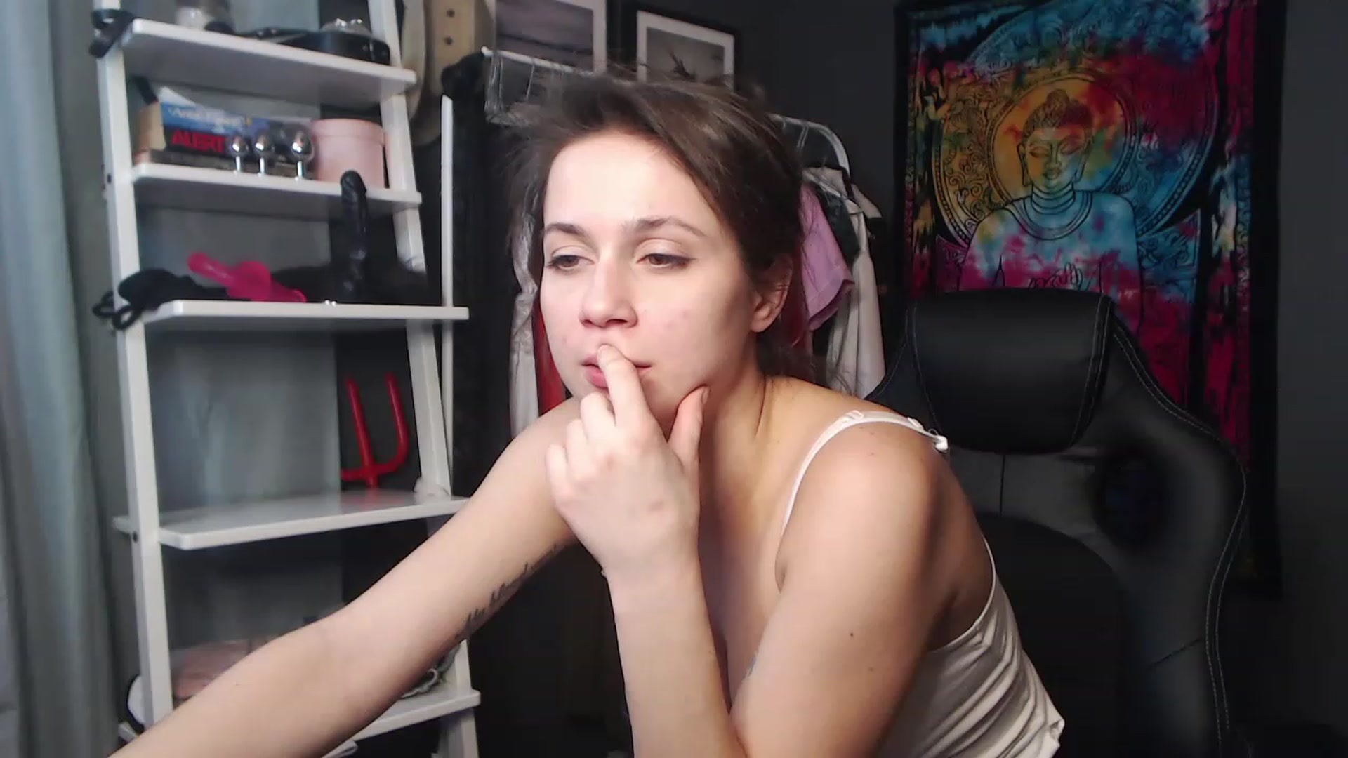 Gallery image thumbnail from FEMMEsally's myfreecams stream on, 11/23/2022, 20:11 image 5 of 20