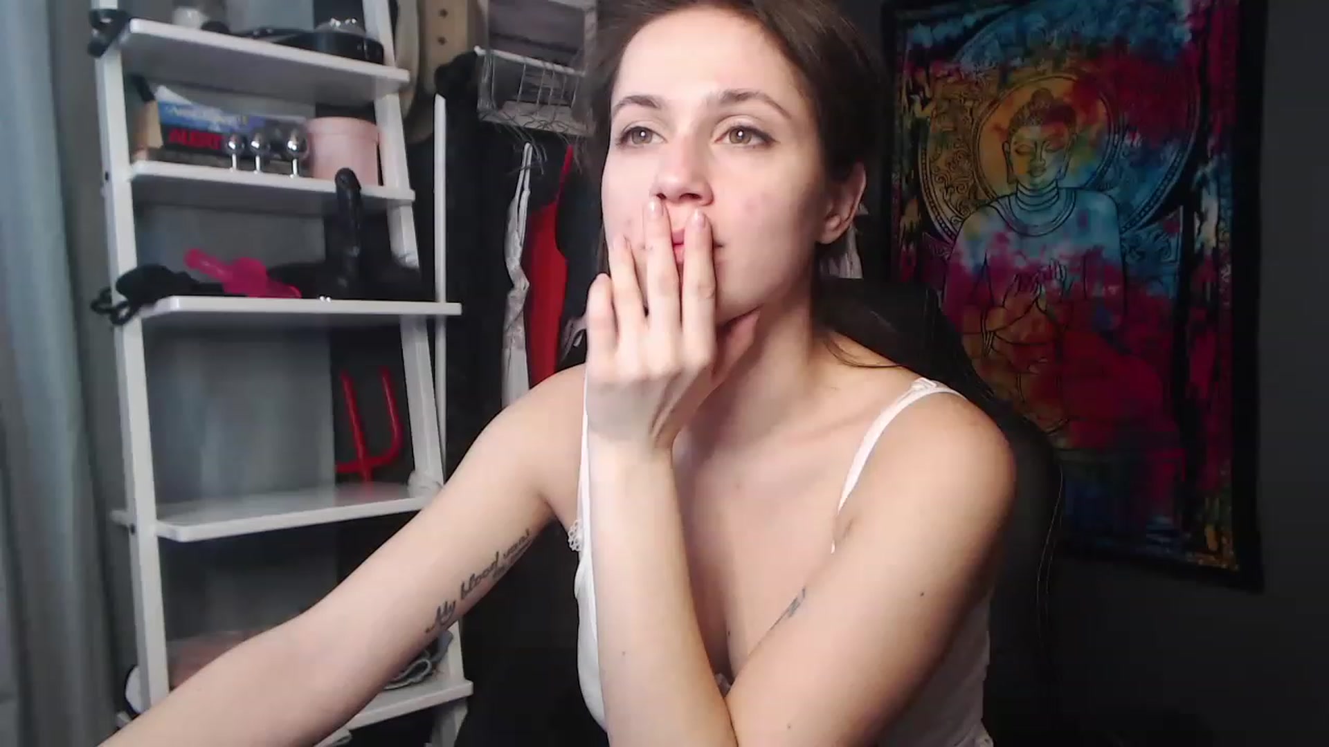 Gallery image thumbnail from FEMMEsally's myfreecams stream on, 11/23/2022, 20:11 image 8 of 20