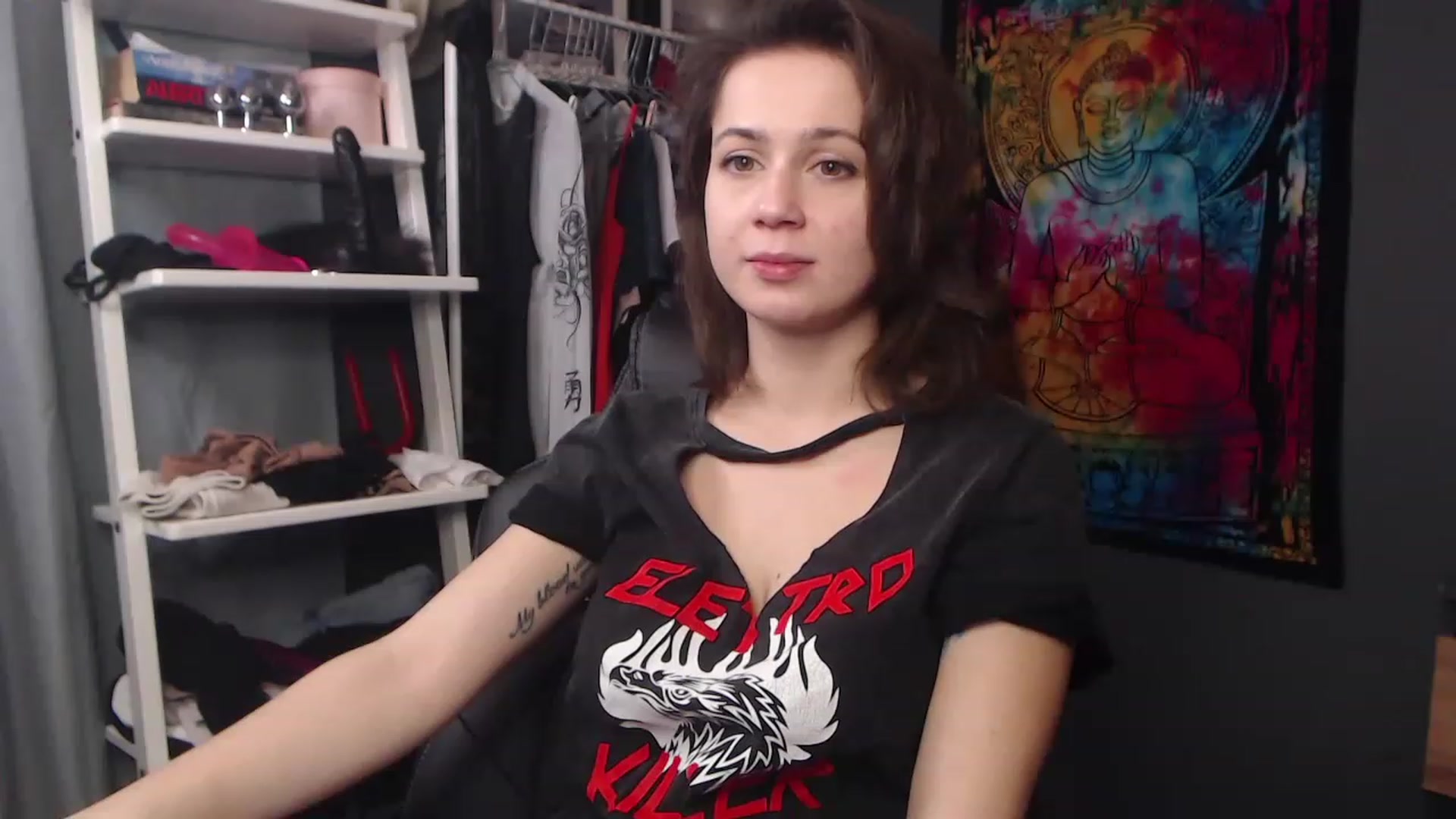 Gallery image thumbnail from FEMMEsally's myfreecams stream on, 11/24/2022, 09:44 image 6 of 20