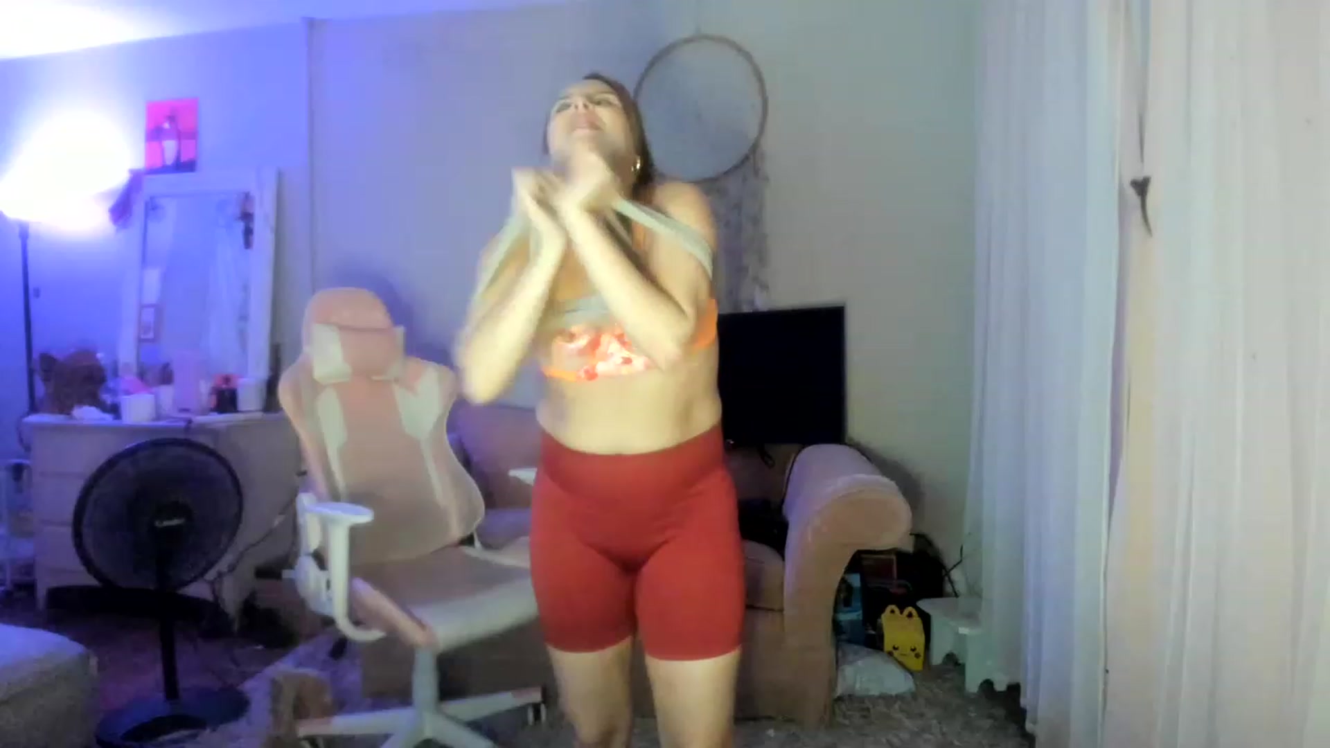Gallery image thumbnail from FLYEAGLESFLY_'s myfreecams stream on, 02/09/2023, 07:55 image 12 of 20