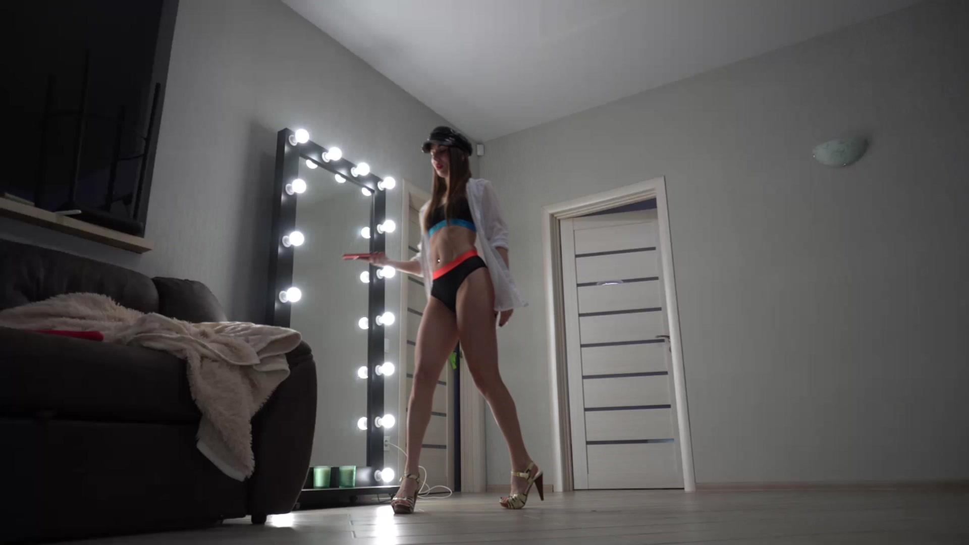Gallery image thumbnail from FOXKATE's myfreecams stream on, 06/11/2023, 08:39 image 4 of 20
