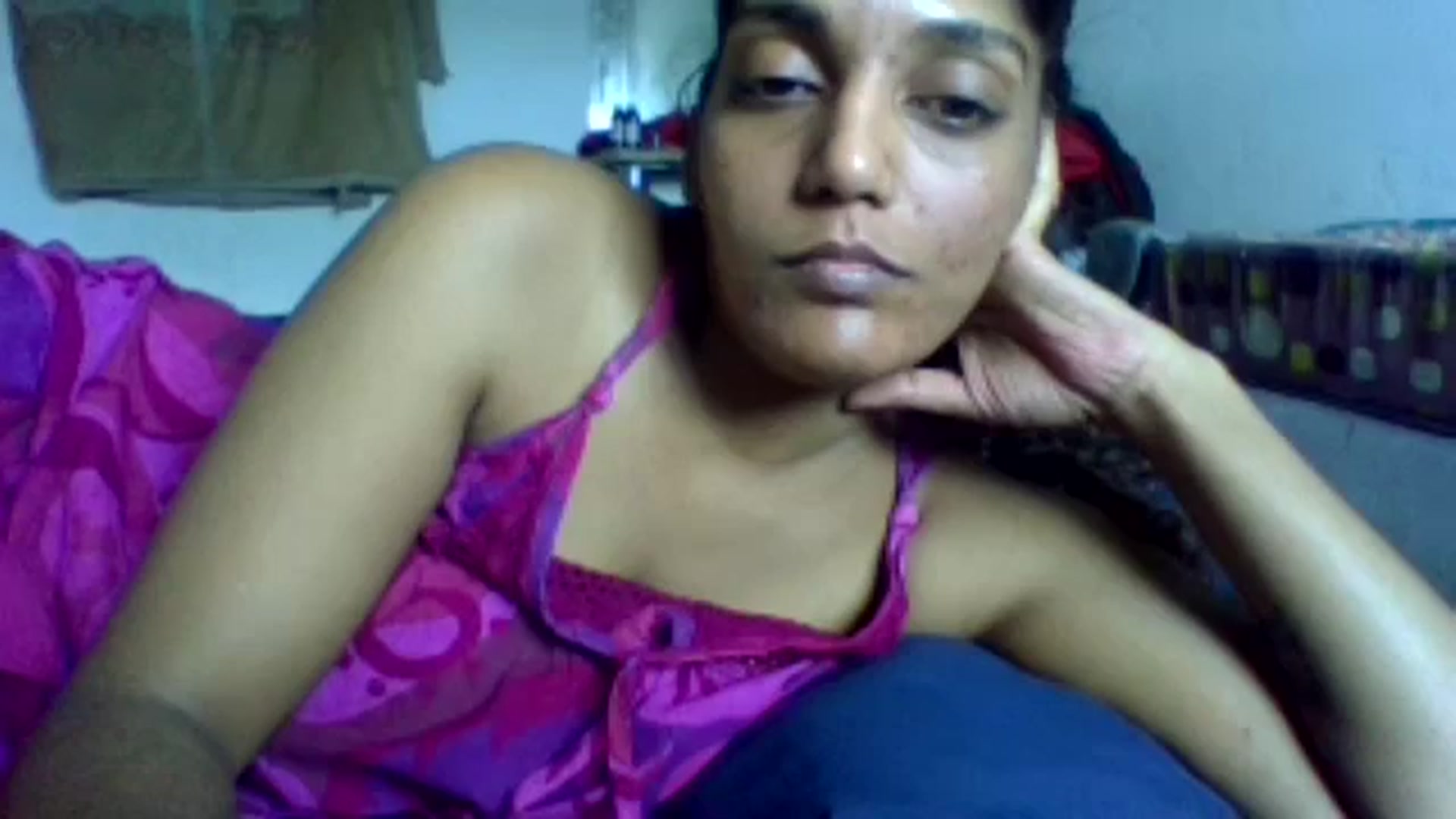 Gallery image thumbnail from FOXYINDIANX's myfreecams stream on, 01/02/2025, 10:36 image 6 of 20