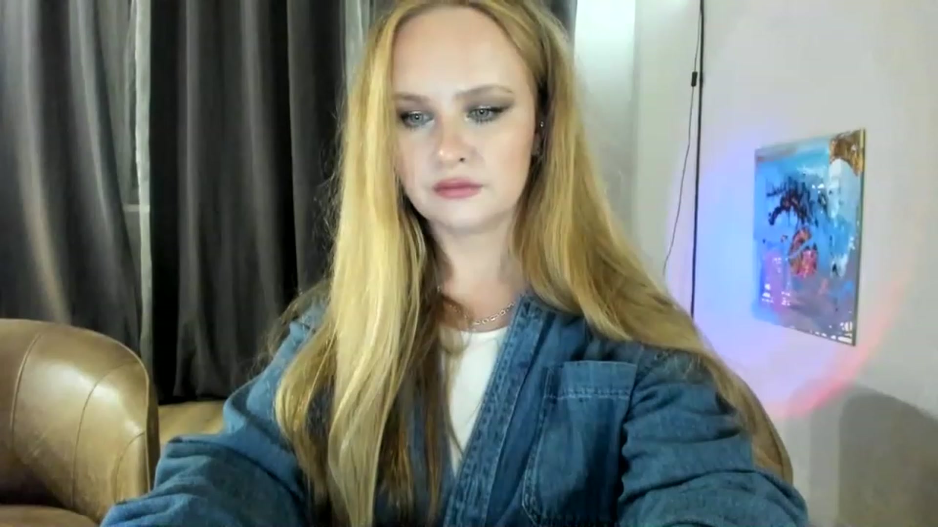 Gallery image thumbnail from F_L_E_U_R's myfreecams stream on, 01/08/2023, 19:05 image 18 of 20