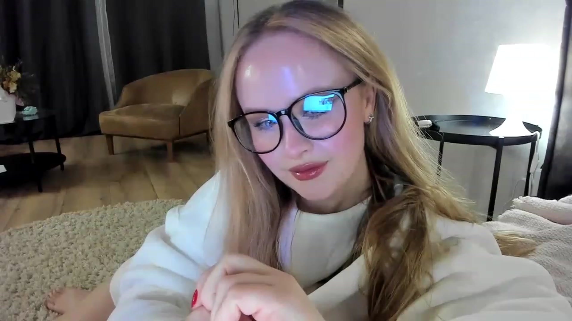 Gallery image thumbnail from F_L_E_U_R's myfreecams stream on, 01/29/2023, 18:24 image 2 of 20