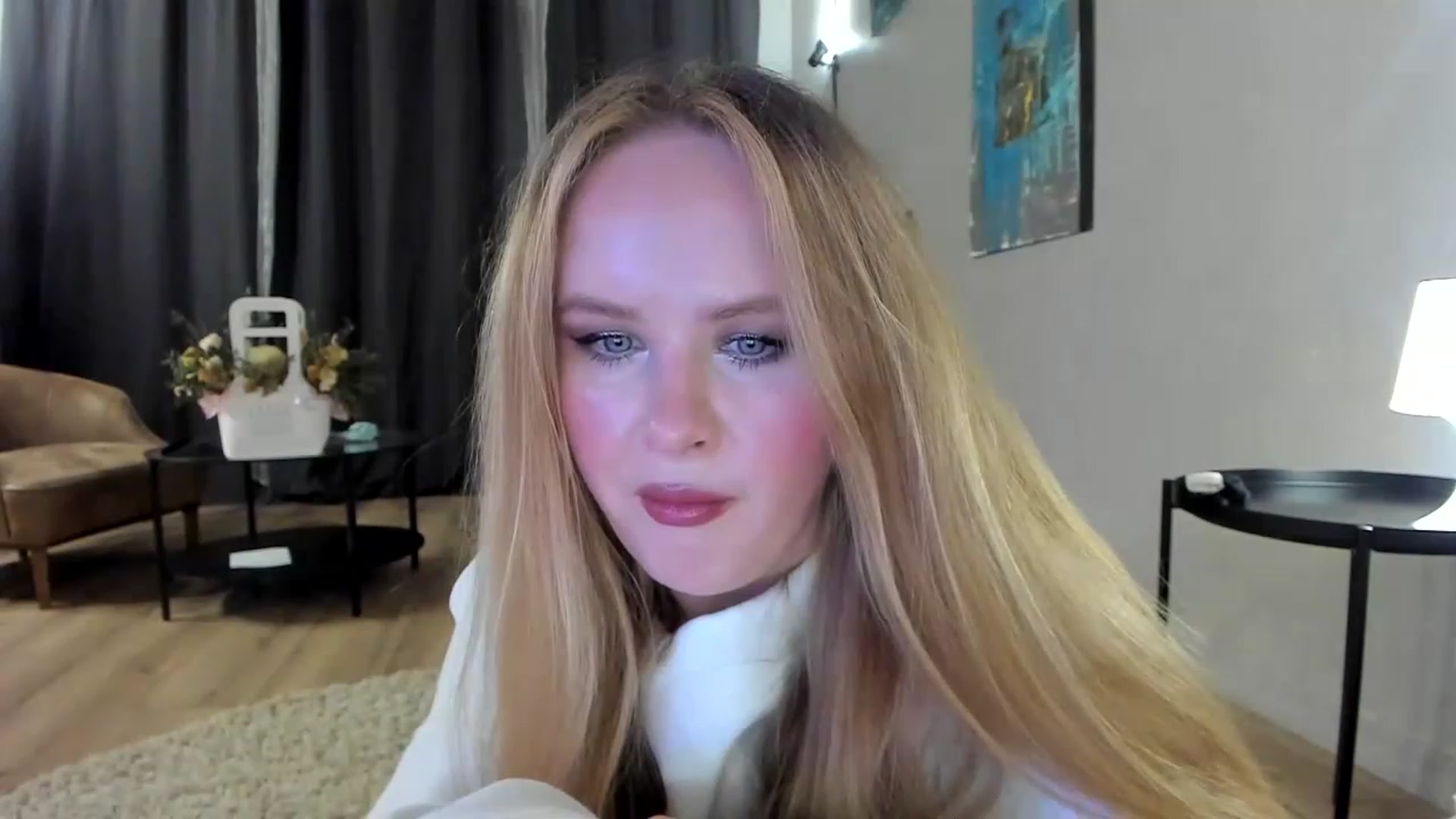 Gallery image thumbnail from F_L_E_U_R's myfreecams stream on, 01/29/2023, 19:12 image 13 of 20