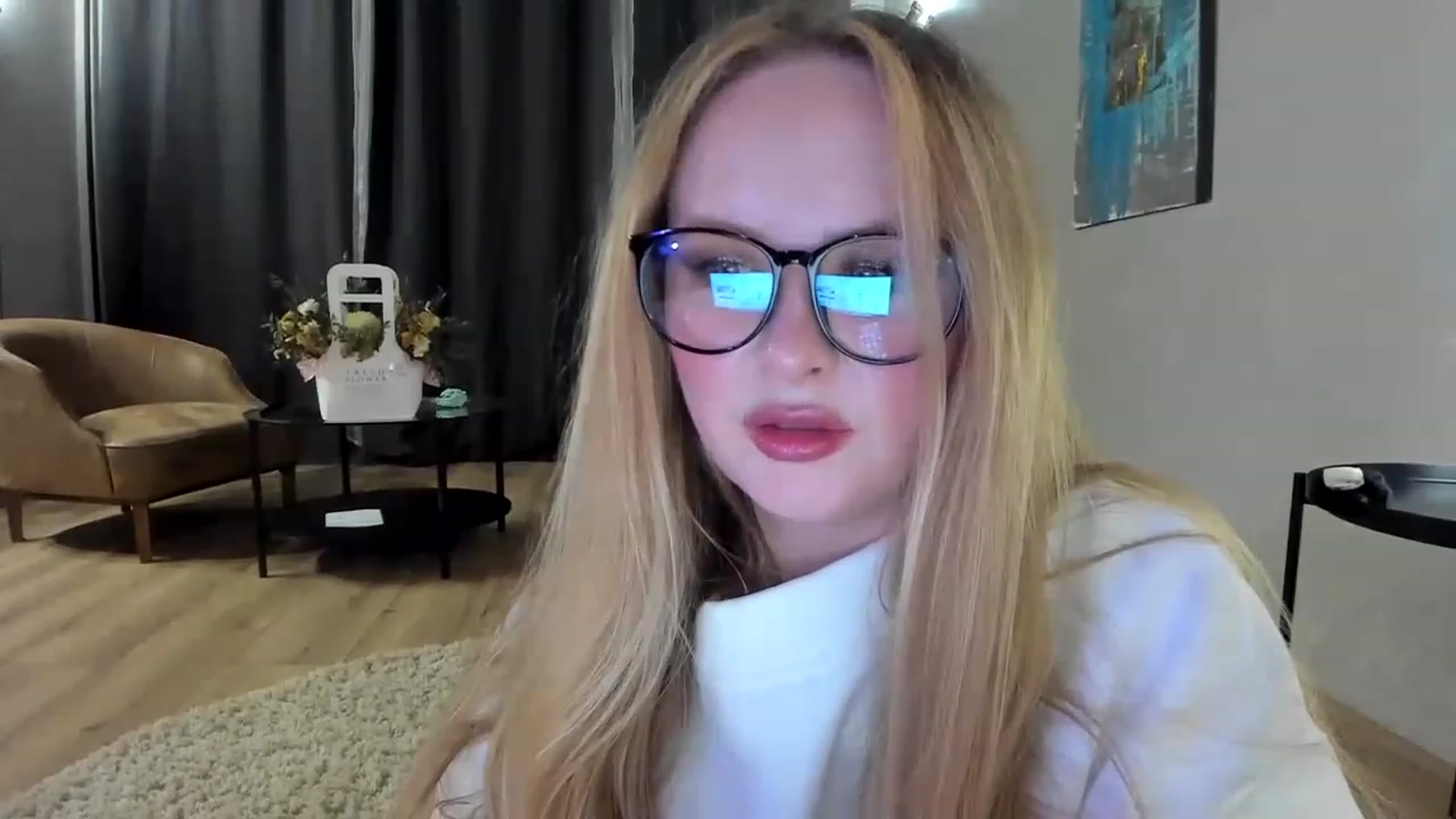 Gallery image thumbnail from F_L_E_U_R's myfreecams stream on, 01/29/2023, 19:29 image 10 of 20