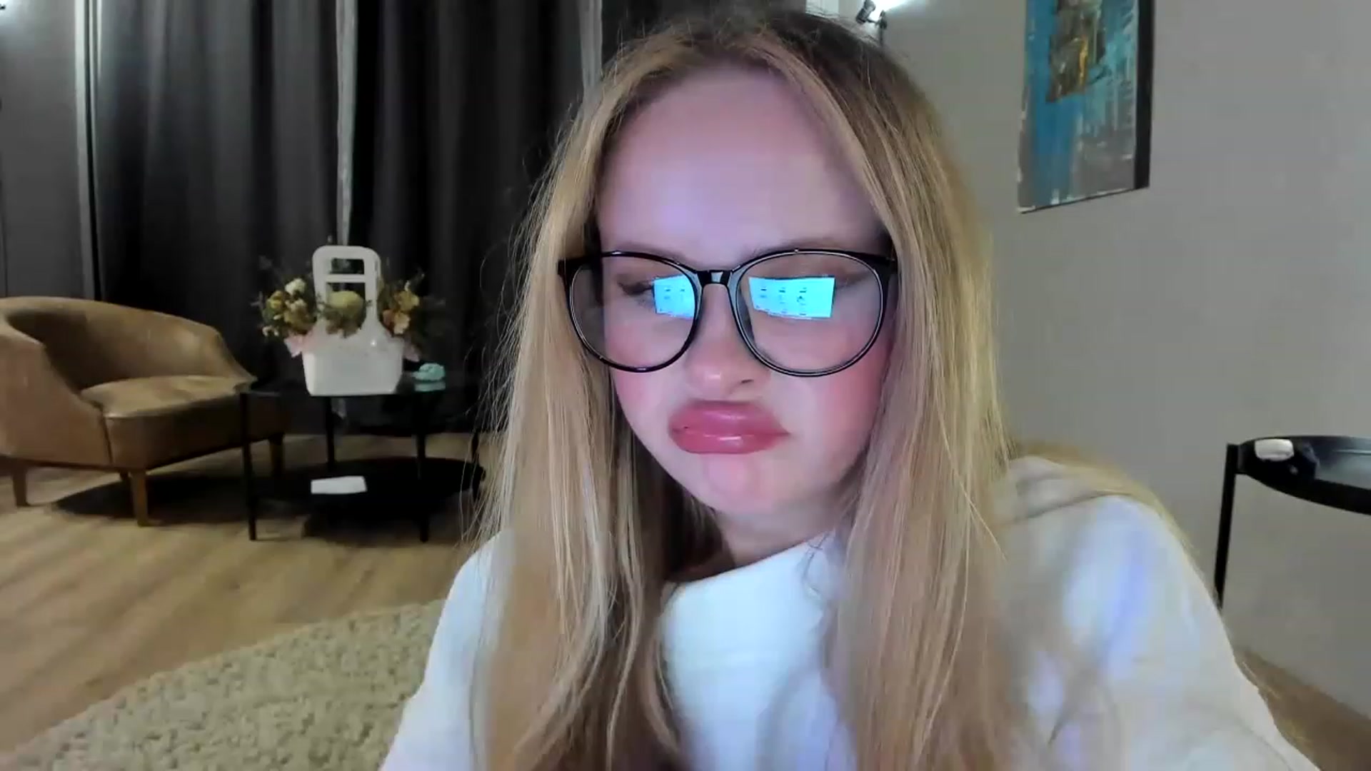 Gallery image thumbnail from F_L_E_U_R's myfreecams stream on, 01/29/2023, 19:29 image 16 of 20