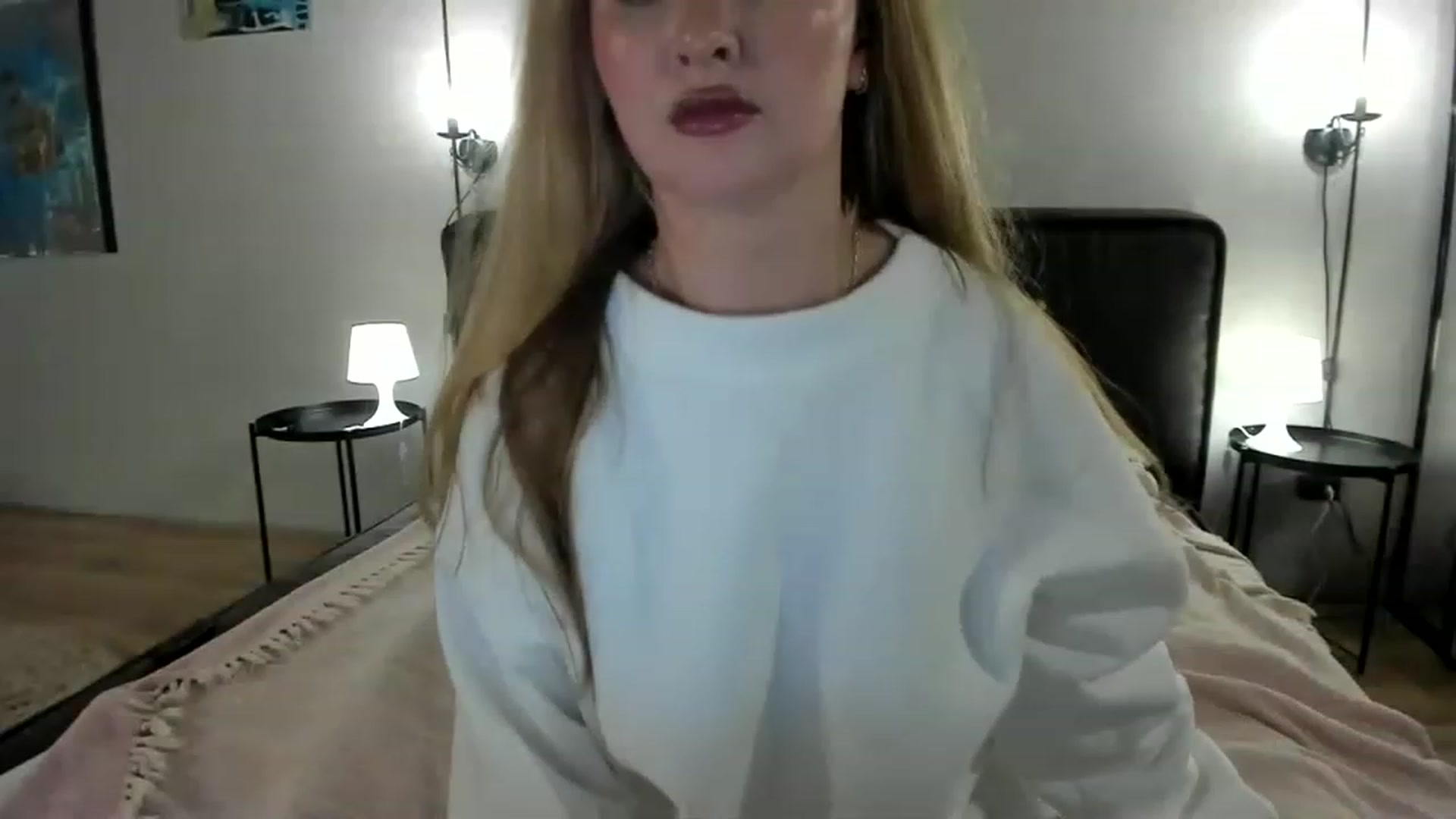Gallery image thumbnail from F_L_E_U_R's myfreecams stream on, 01/30/2023, 21:50 image 7 of 20