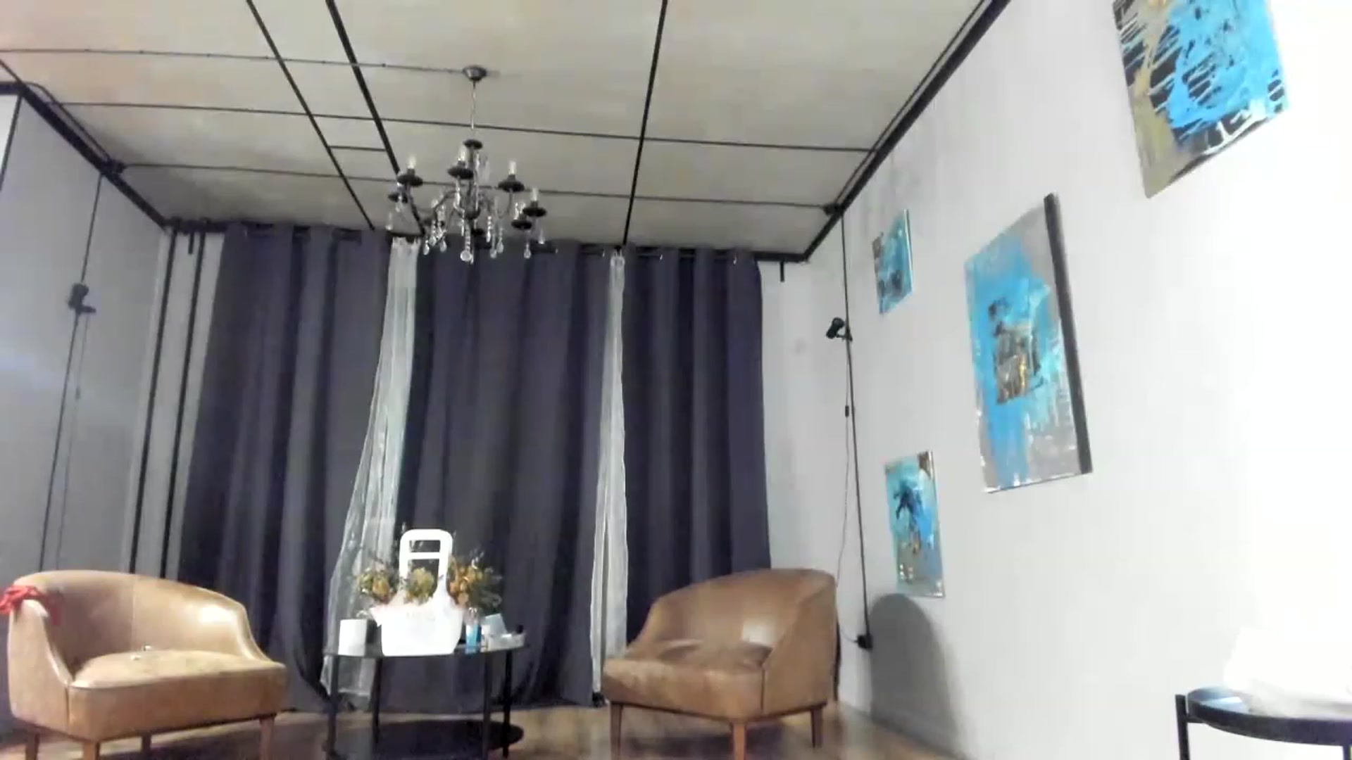 Gallery image thumbnail from F_L_E_U_R's myfreecams stream on, 02/11/2023, 22:39 image 5 of 20