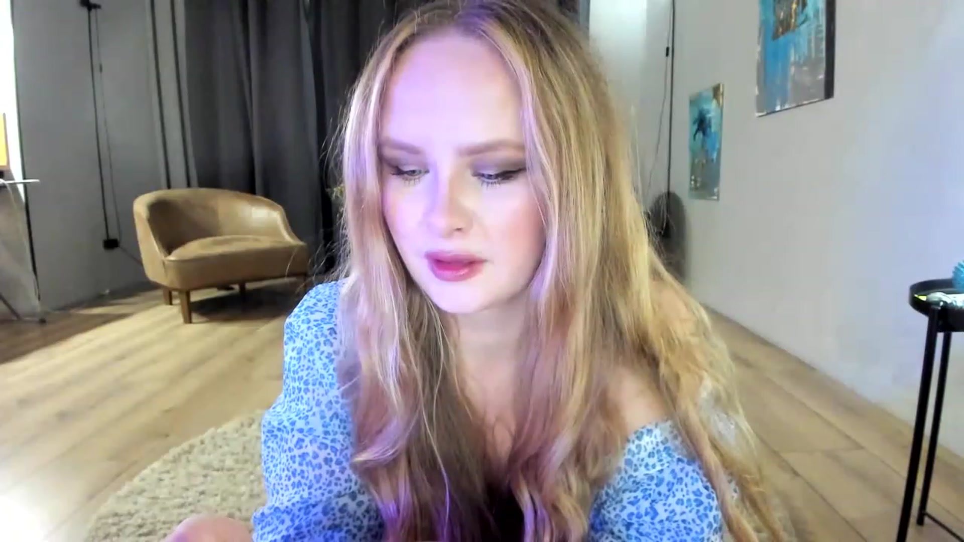 Gallery image thumbnail from F_L_E_U_R's myfreecams stream on, 02/20/2023, 21:29 image 2 of 20