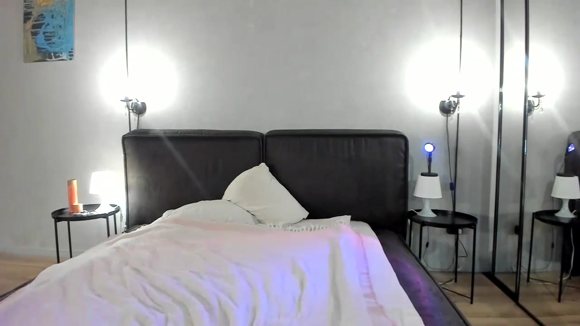 Gallery image thumbnail from F_L_E_U_R's myfreecams stream on, 03/05/2023, 19:37 image 10 of 20