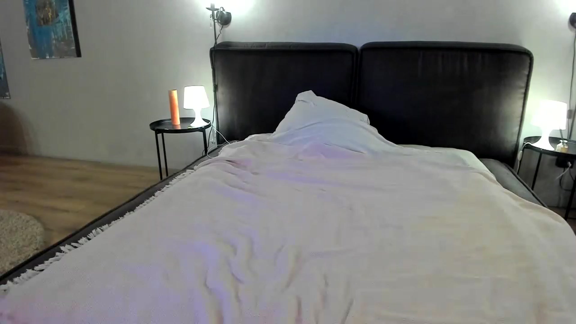 Gallery image thumbnail from F_L_E_U_R's myfreecams stream on, 05/20/2023, 22:08 image 10 of 20