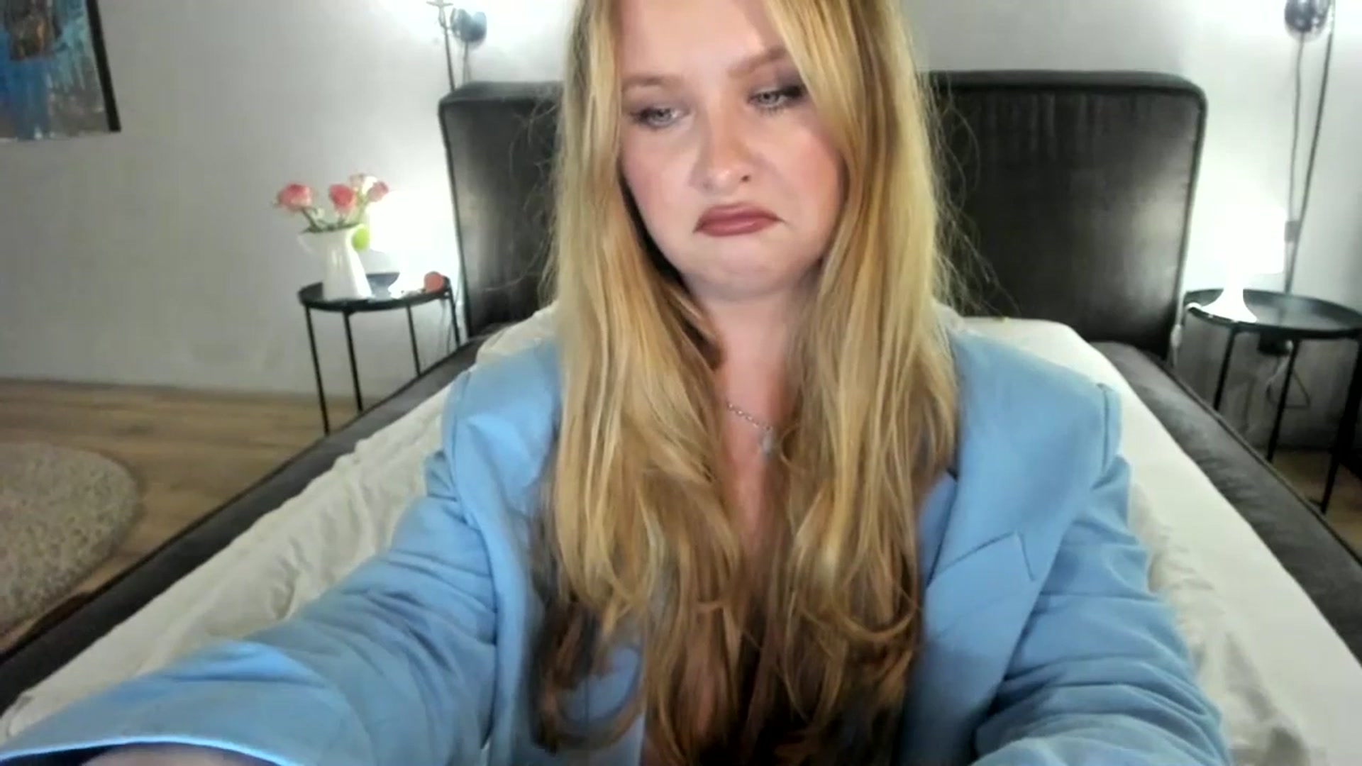Gallery image thumbnail from F_L_E_U_R's myfreecams stream on, 07/03/2023, 21:43 image 10 of 20